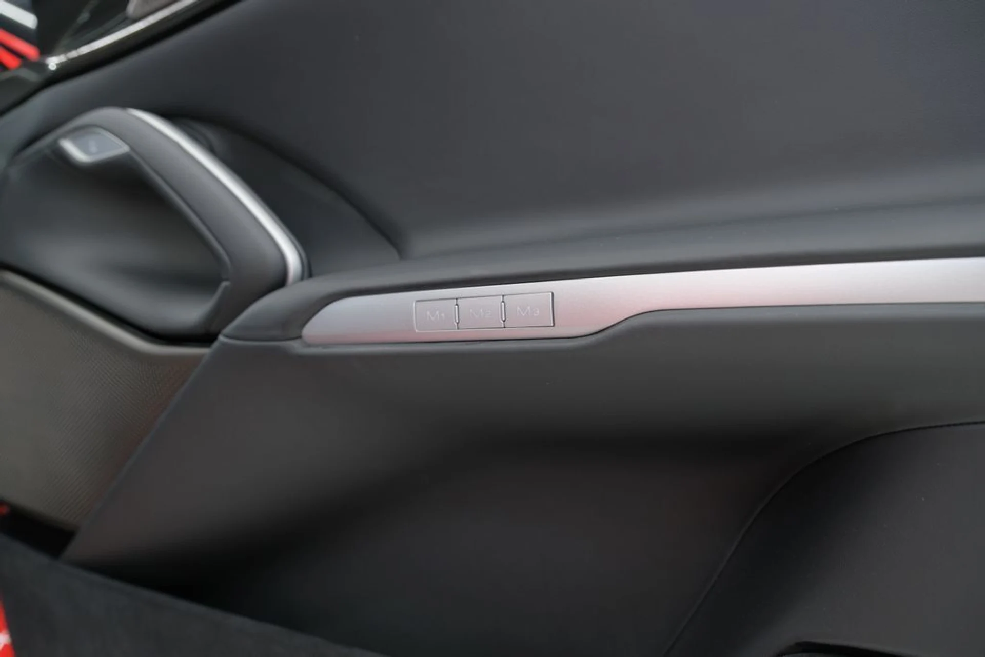 mph080_3602521191_cb3cc3bfea0e09d28acc5915e75f7400_3e47f110e2