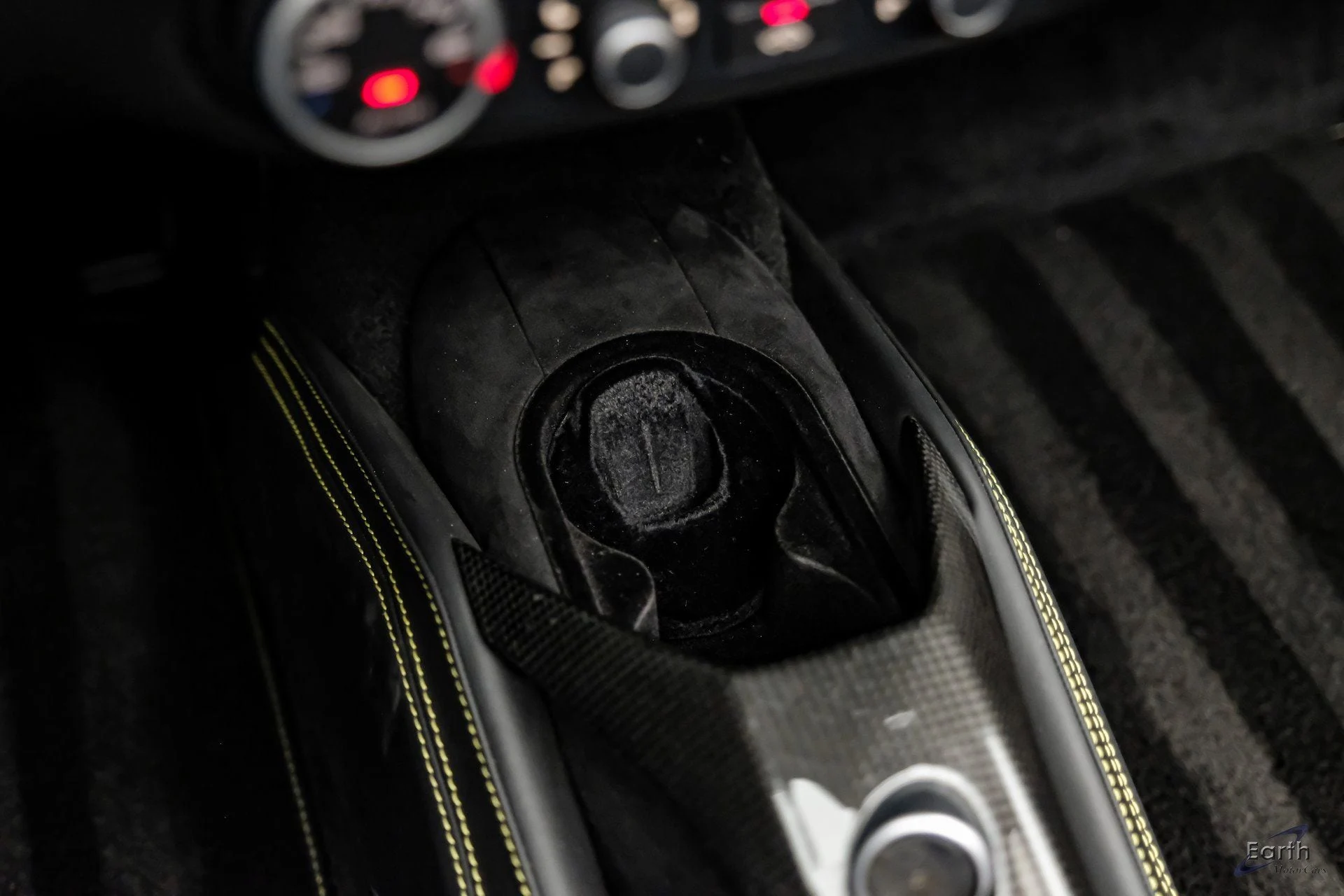 mph080_3649214841_c664a337bd7937db9aca717f092f6a3dx_8ef59ea63f