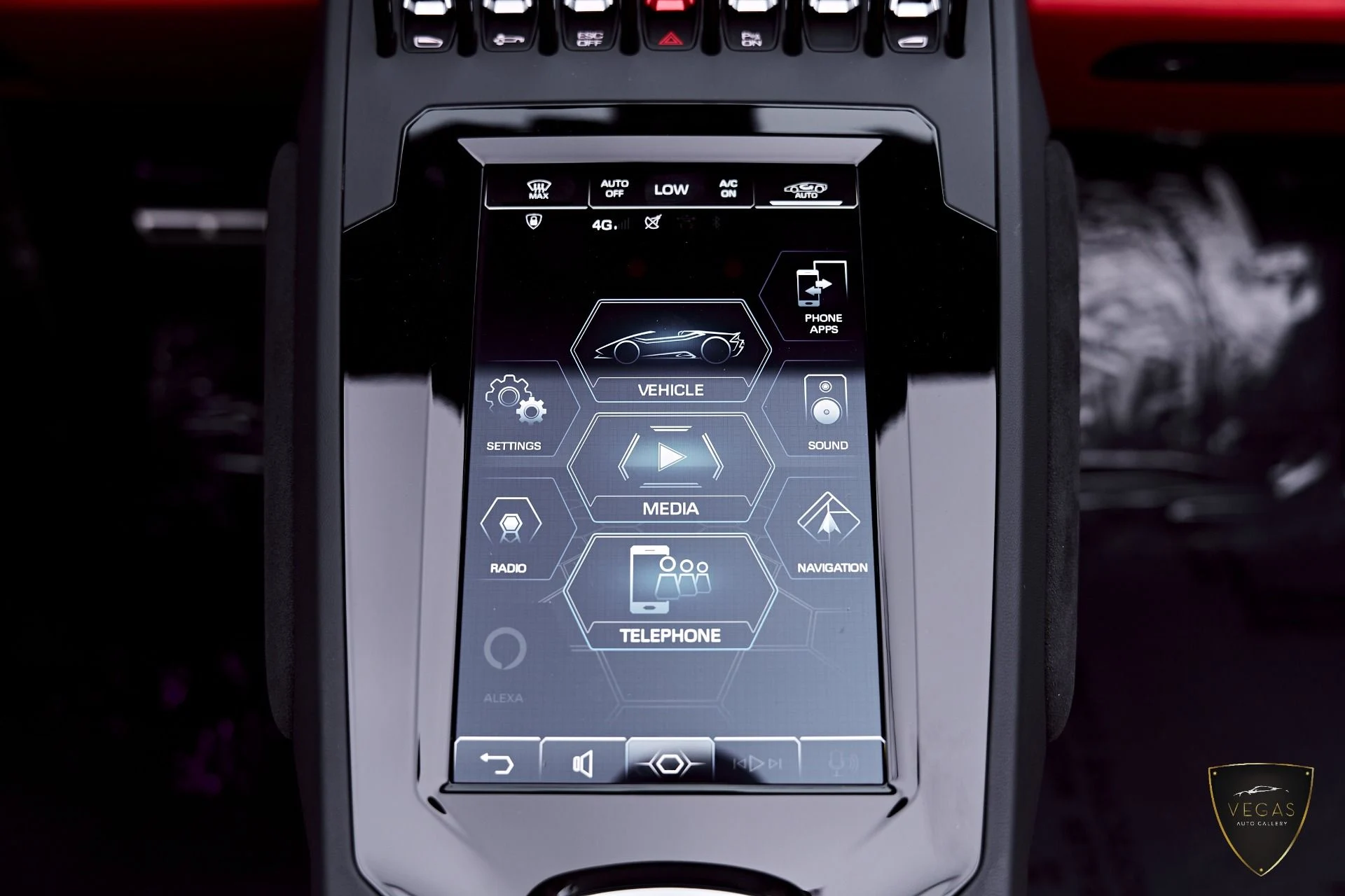 mph080_3682740242_Used_2024_Lamborghini_Huracan_EVO_Base_1783505218_193d639073