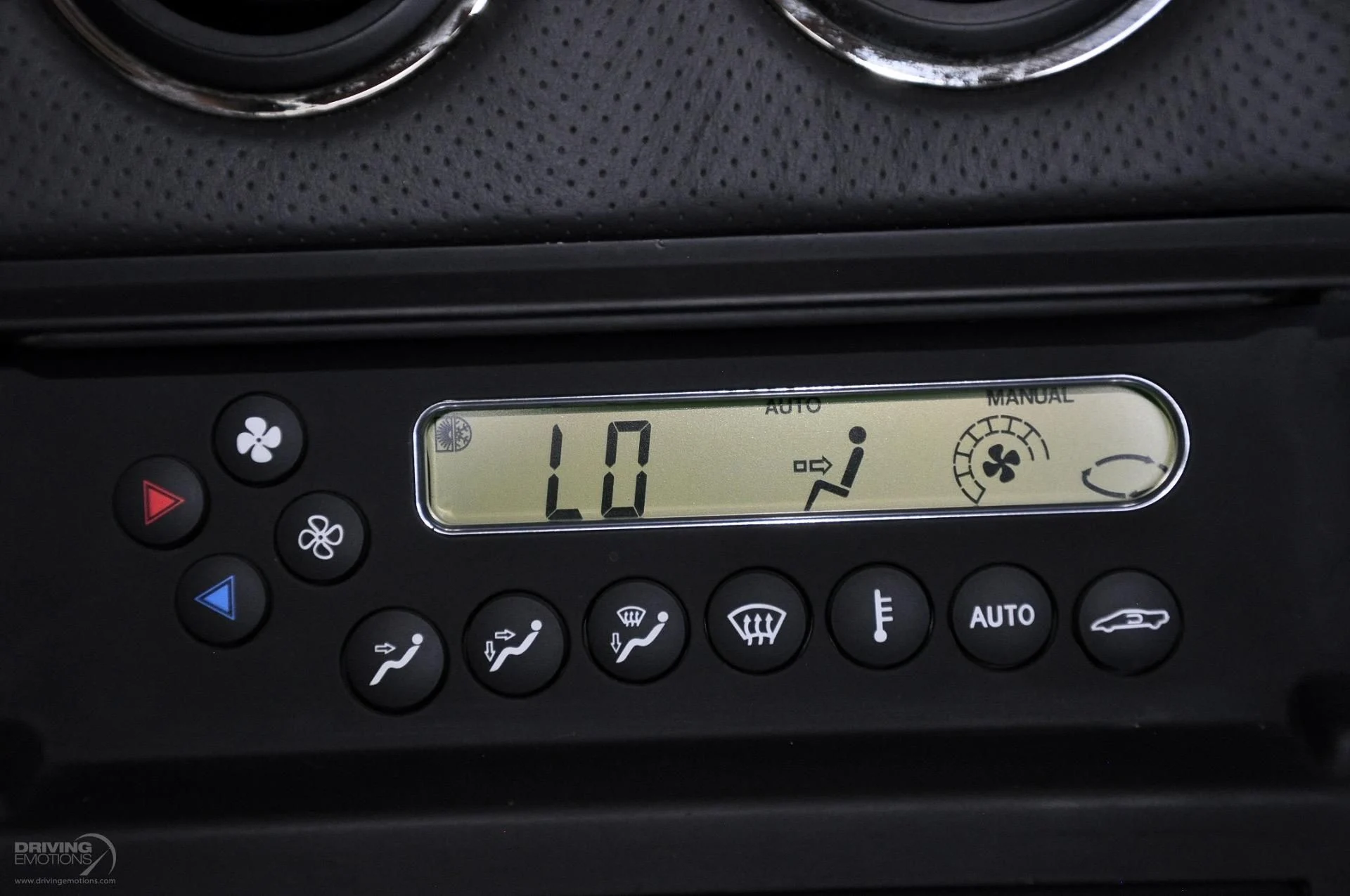 mph080_3798176774_325_p81_l_8ca5346c63