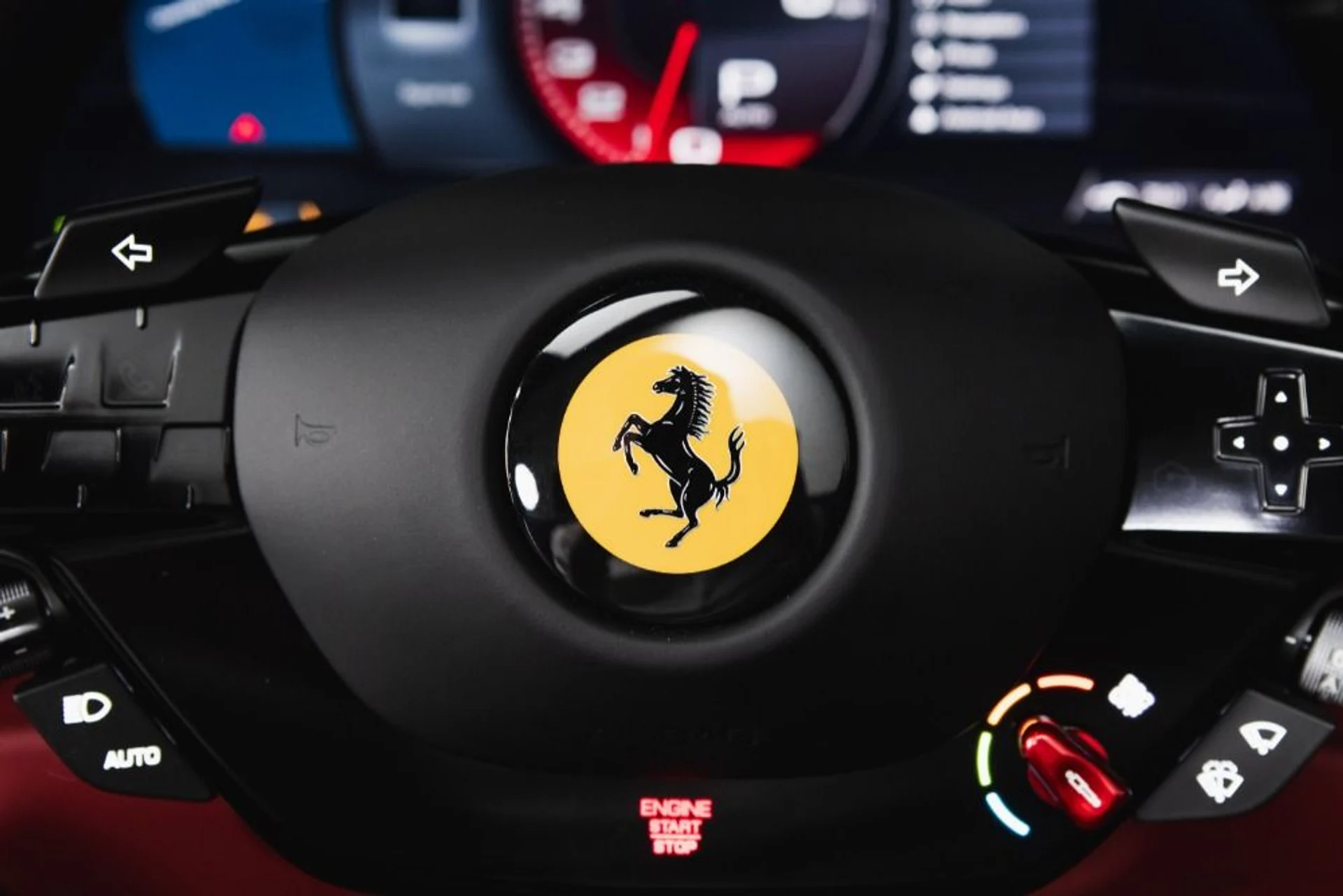 mph080_4025020291_Used_2024_Ferrari_Roma_Spider_57685596f1