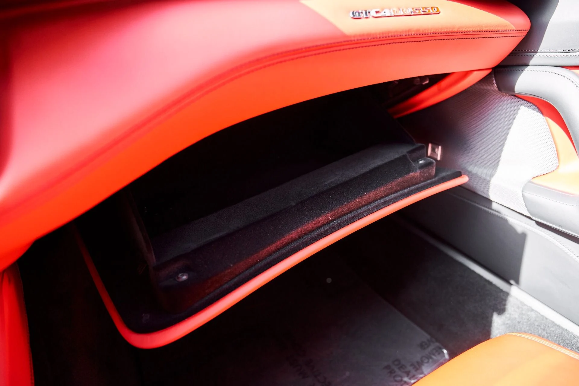 mph080_4038678841_Used_2019_Ferrari_GTC_4_Lusso_V12_1771467727_49e6dbd2c0