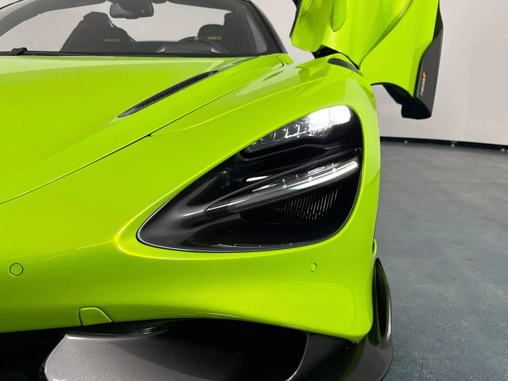mph080_4056707086_Used_2022_Mc_Laren_765_LT_Spider_1789410134_667acbab1e
