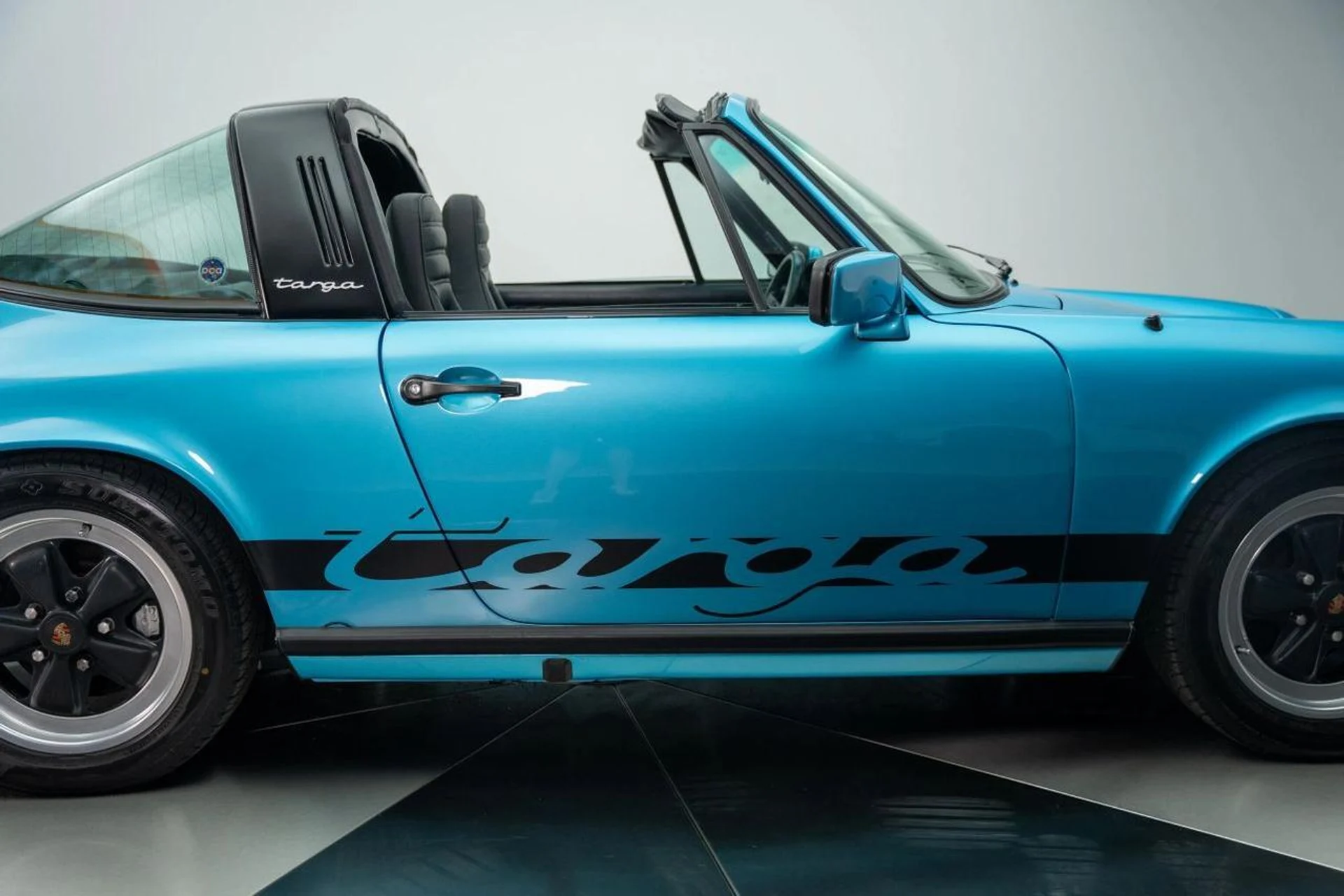 mph080_4065808086_a0adf378f5f31ca78d4a40bf15e386ca_8932b23641