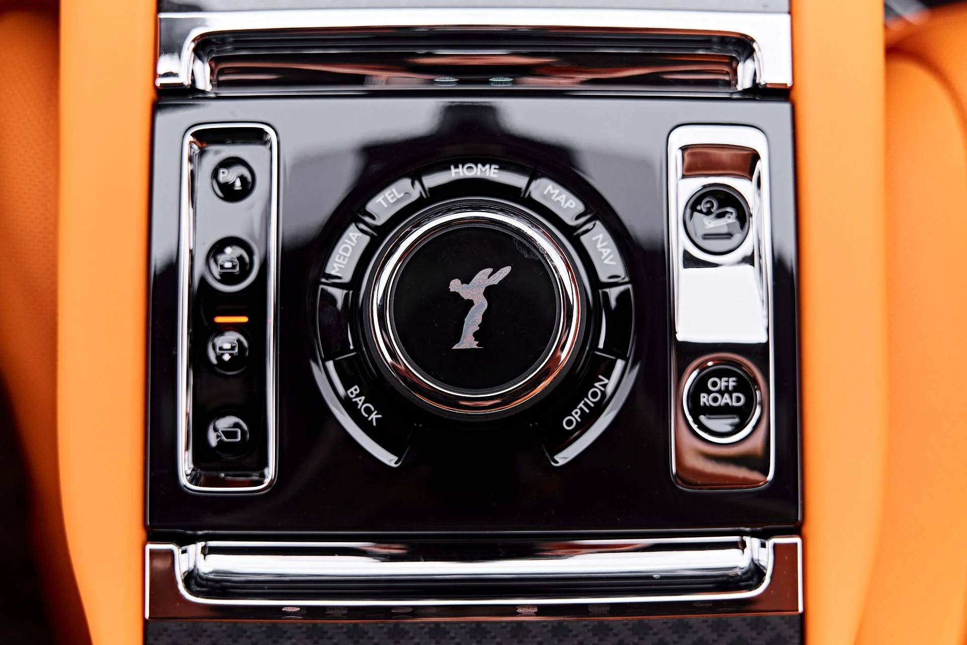 mph080_4158438170_Used_2026_Rolls_Royce_Cullinan_Black_Badge_1788313658_a573dd19ae