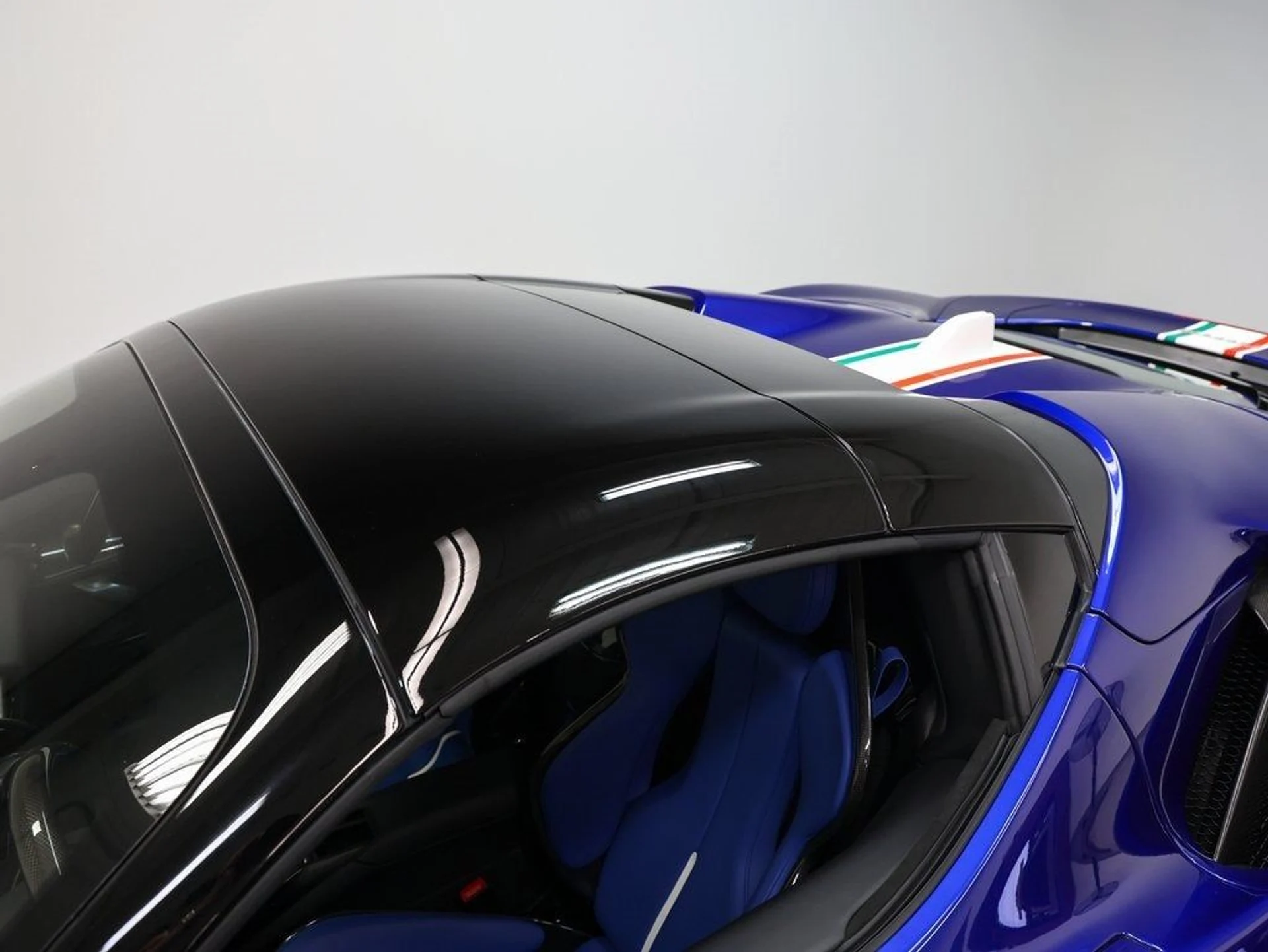 mph080_545577294_81_bfec990386