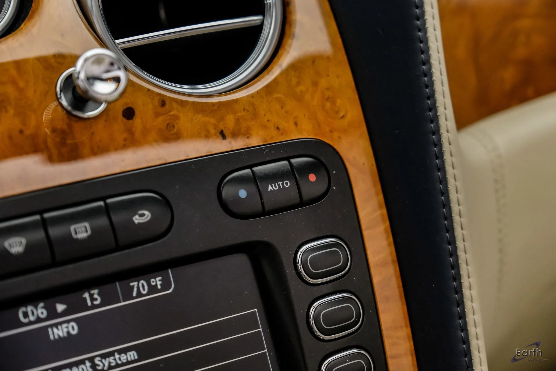 mph080_71852803_da59ce8c55bbea6787601b1dc1dfb1a7x_5923c75901