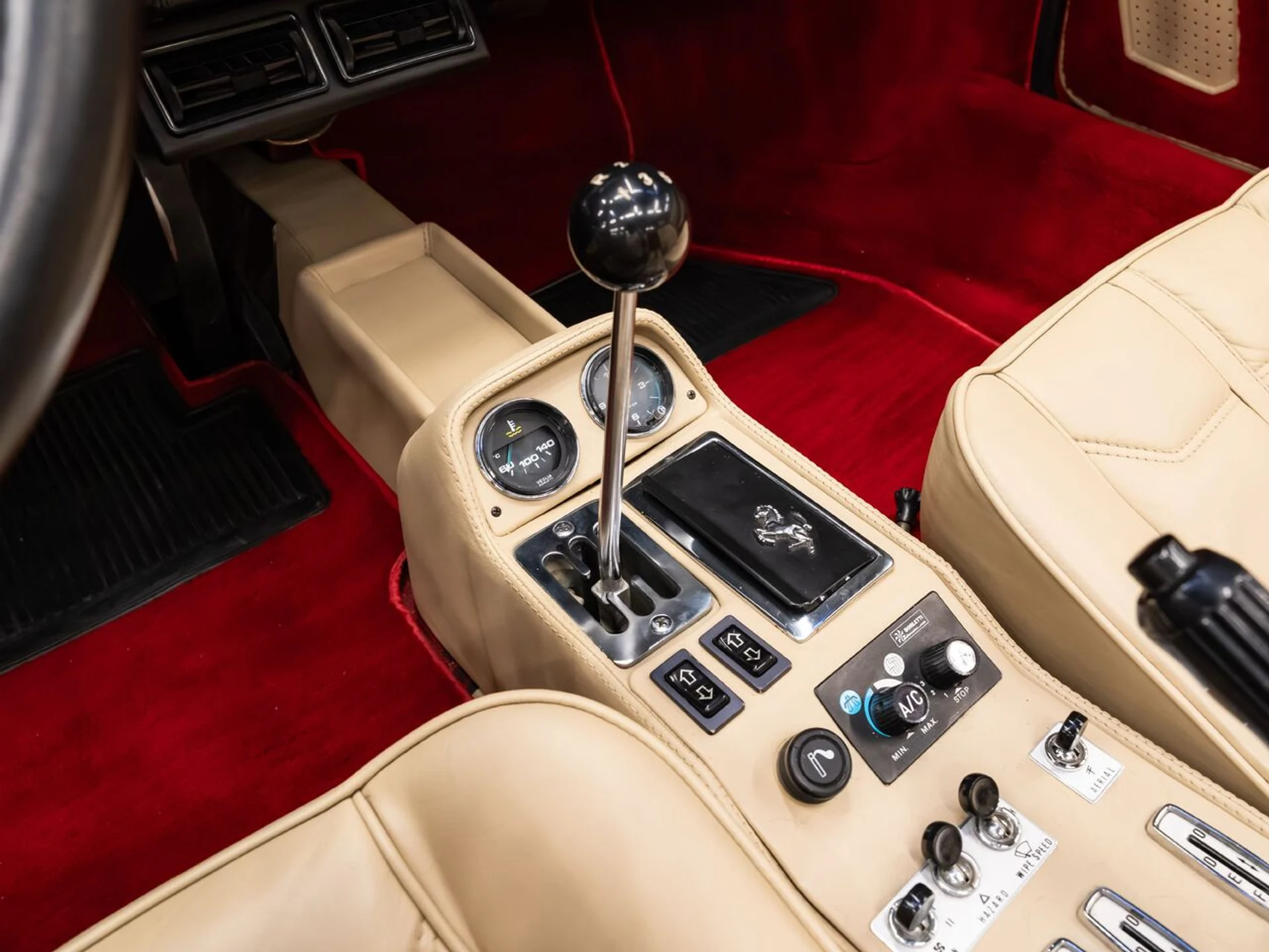 mph080_784462264_ferrari_308_gtsi_1982_bf64eb5862