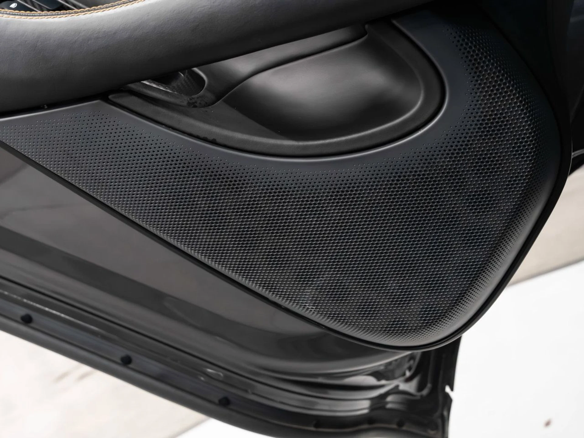 mph080_803325299_mclaren_570s_2018_6def2a436e