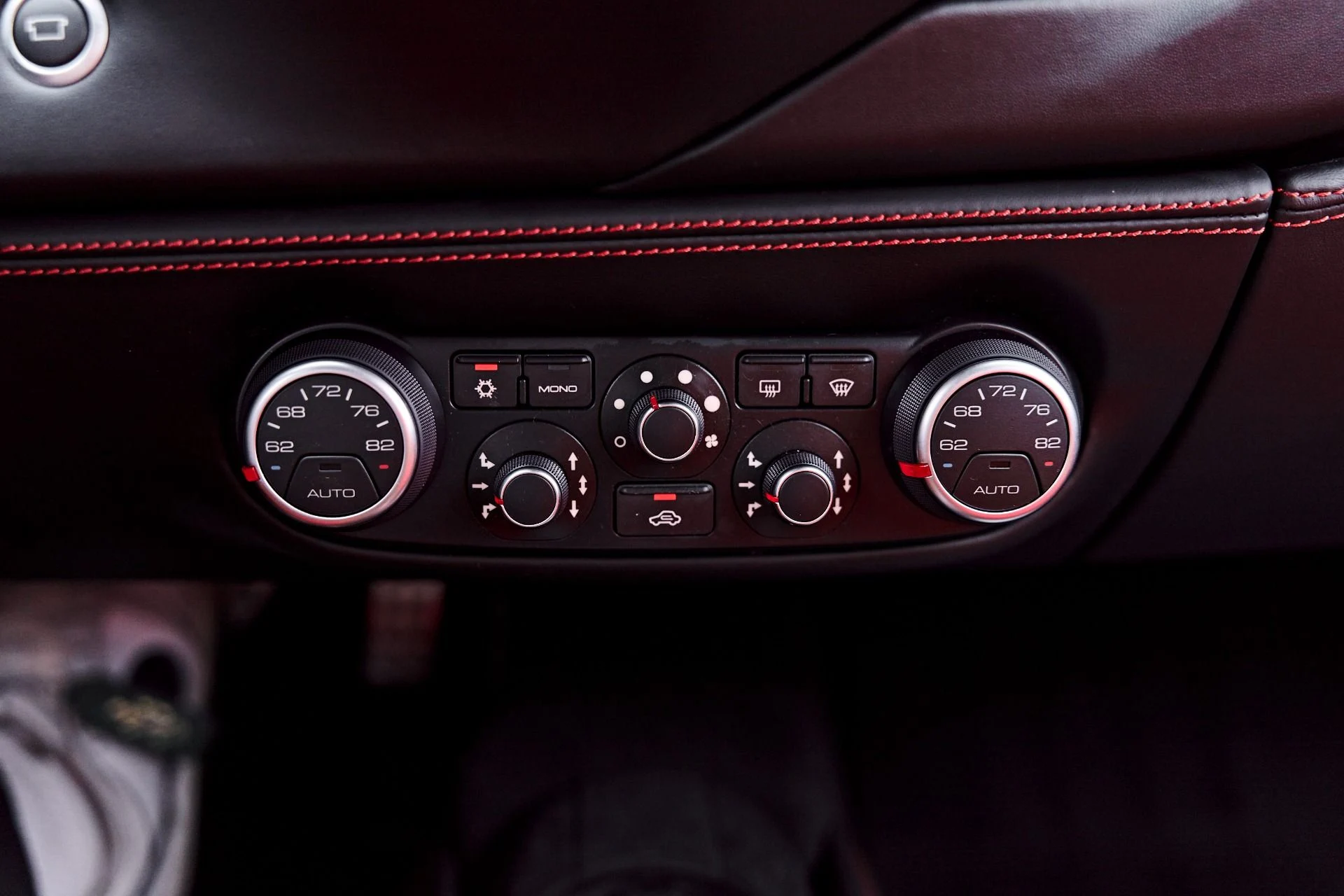 mph080_832854895_Used_2018_Ferrari_488_GTB_Base_1782869790_589c9012f0