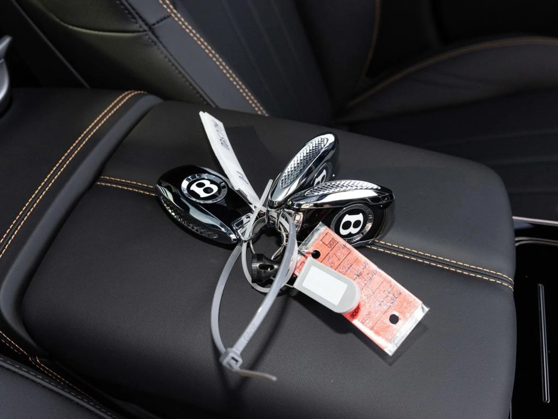 mph080_873466137_476605579_692b3291d4777c6cf2abe8ae_cf00589392