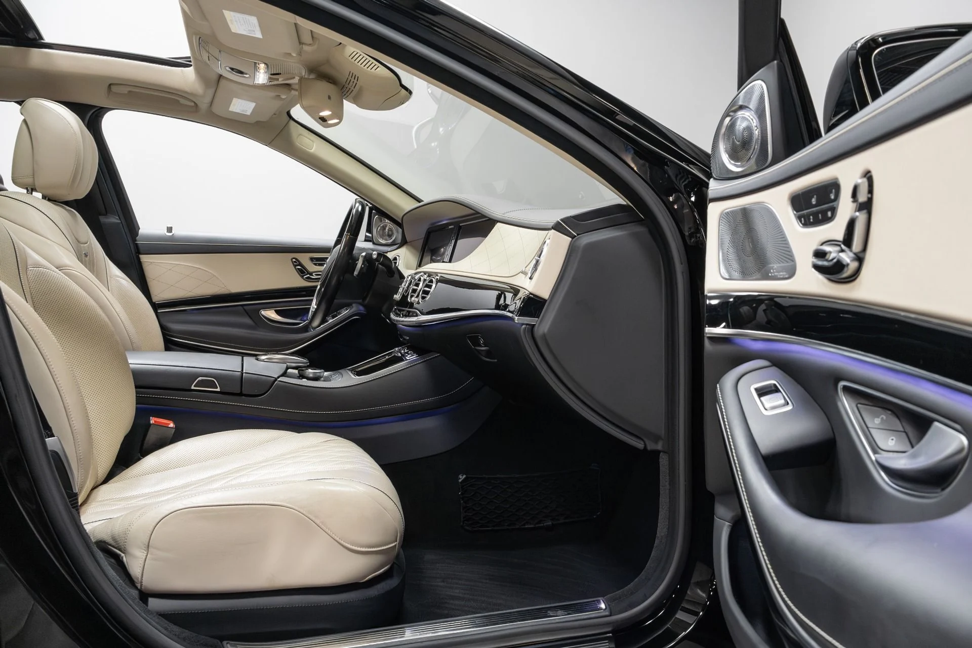 mph080_92340097_Used_2016_Mercedes_Benz_S_Class_Maybach_S_600_1763586066_7db5ebba2c