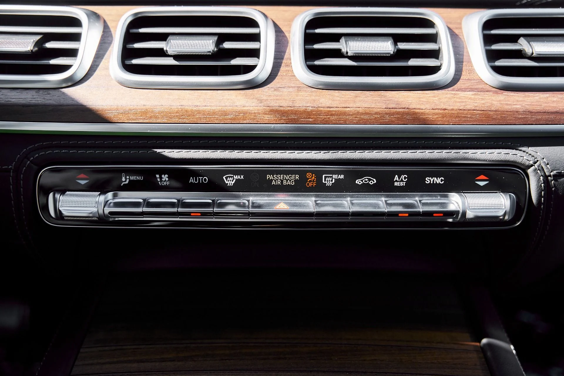 mph080_944971880_Used_2025_Mercedes_Benz_GLS_Maybach_GLS_600_1771467942_d453257788