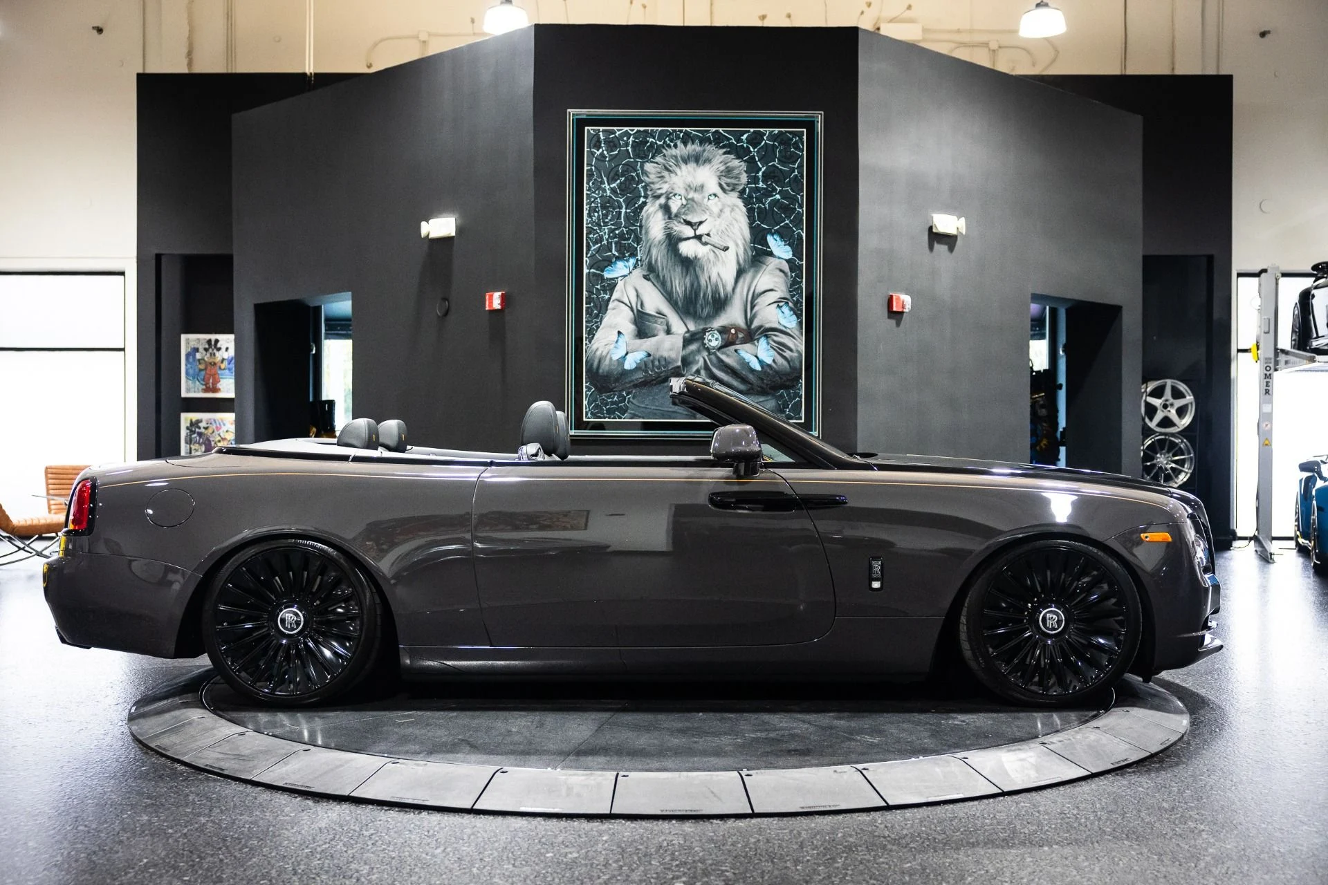 mph081_1129762742_Used_2018_Rolls_Royce_Dawn_1_of_1_Bespoke_Special_Order_Black_Badge_1773760388_864a6fe39d