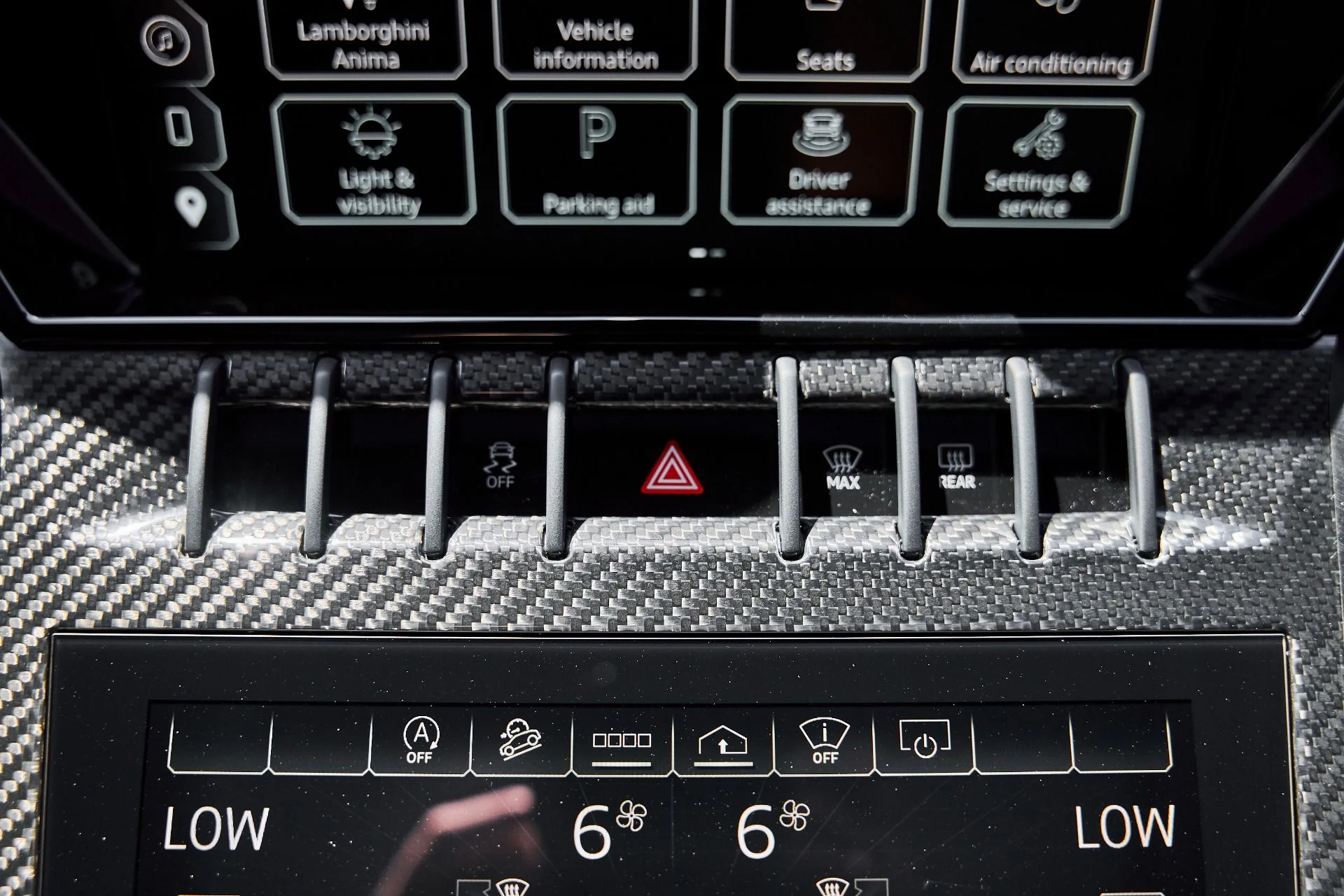 mph081_1431759954_Used_2023_Lamborghini_Urus_Performante_1778289001_604a193700