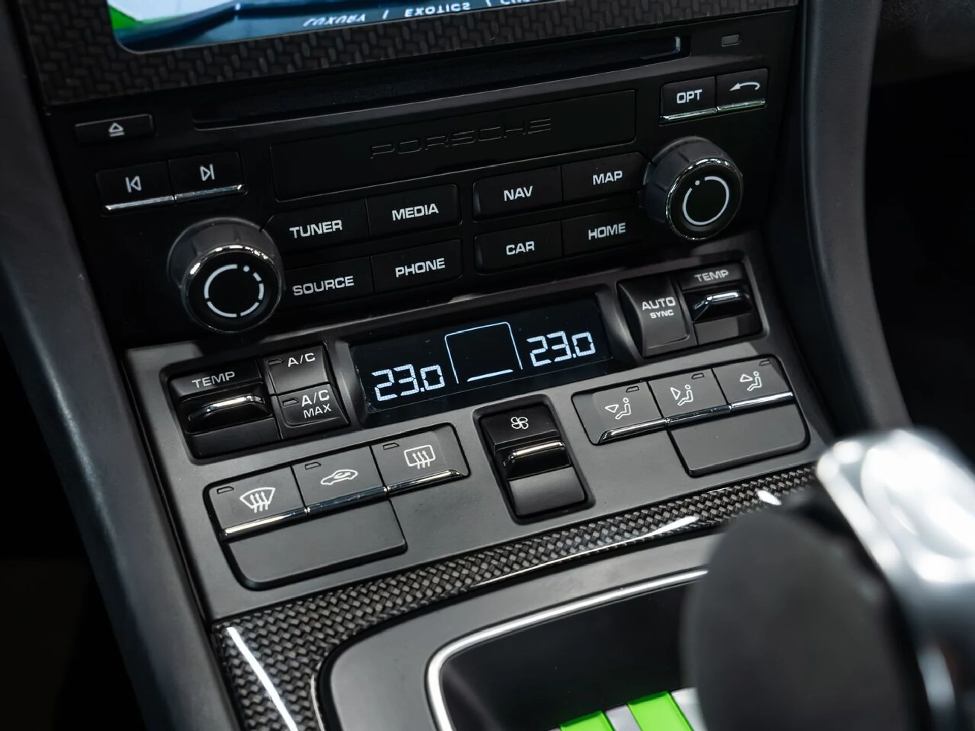 mph081_144482211_porsche_911_2019_67c9c6fa03
