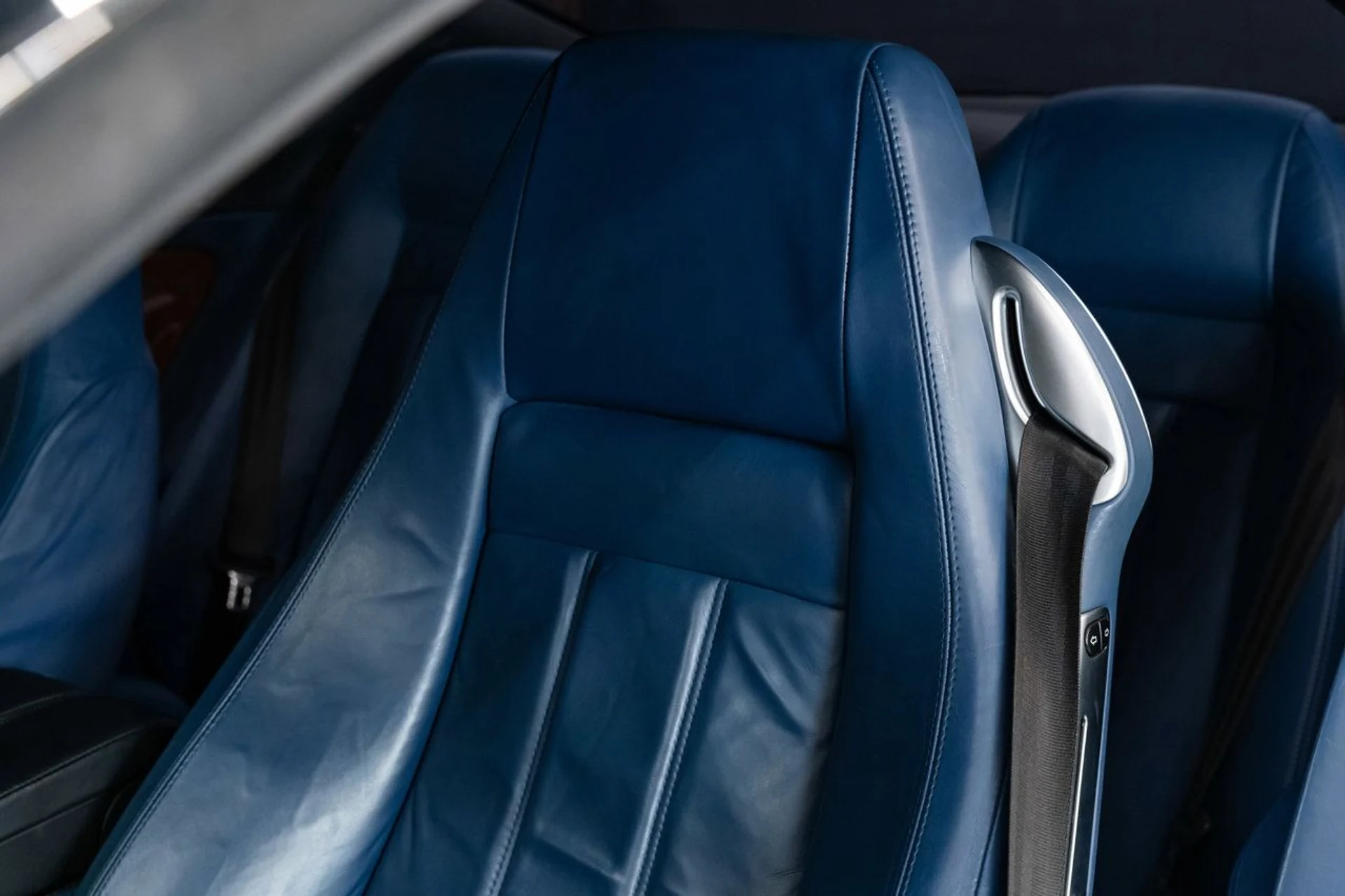 mph081_151600469_bentley_continental_gt_2006_4f5945415f