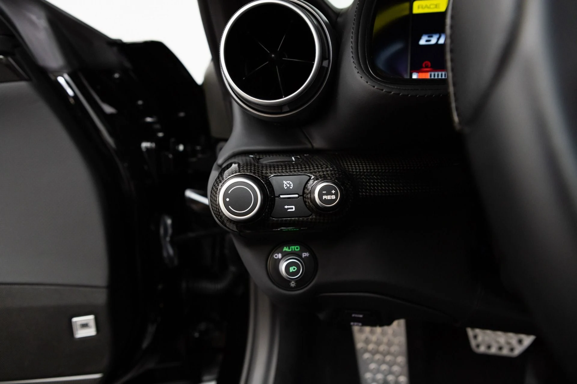 mph081_1546455108_Used_2021_Ferrari_812_GTS_1778696353_d56bdd1b8d