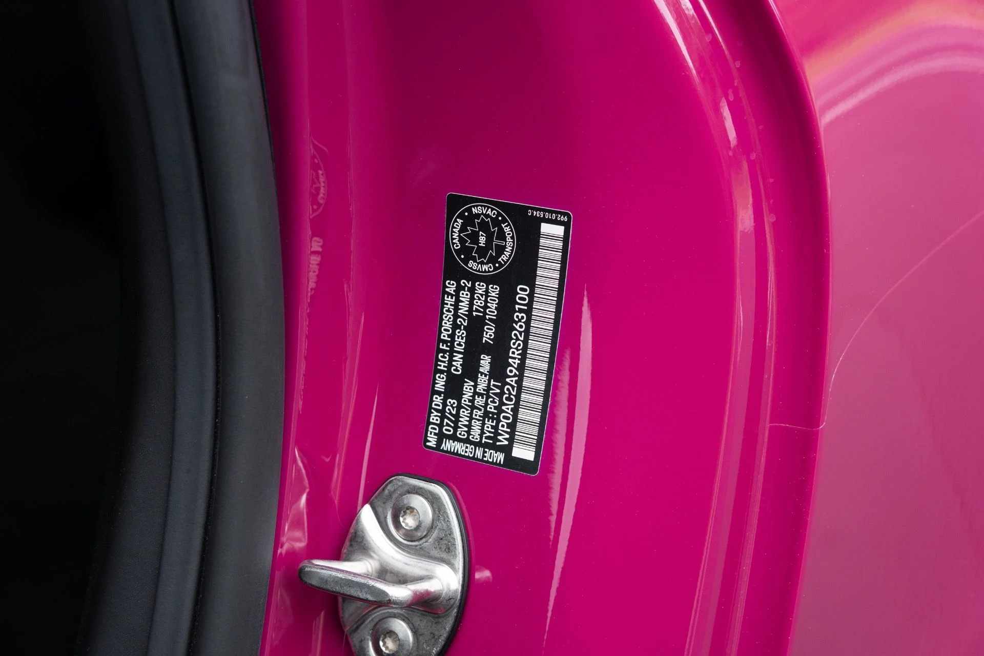 mph081_1595612145_Used_2024_Porsche_911_GT_3_1776966322_aa3c4a15d0