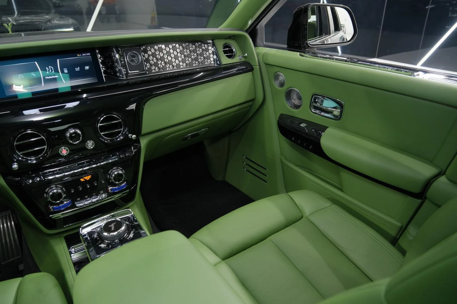 mph081_1652245380_567babf8b6f6c4487bdd320749d122d2_f847e21f7b