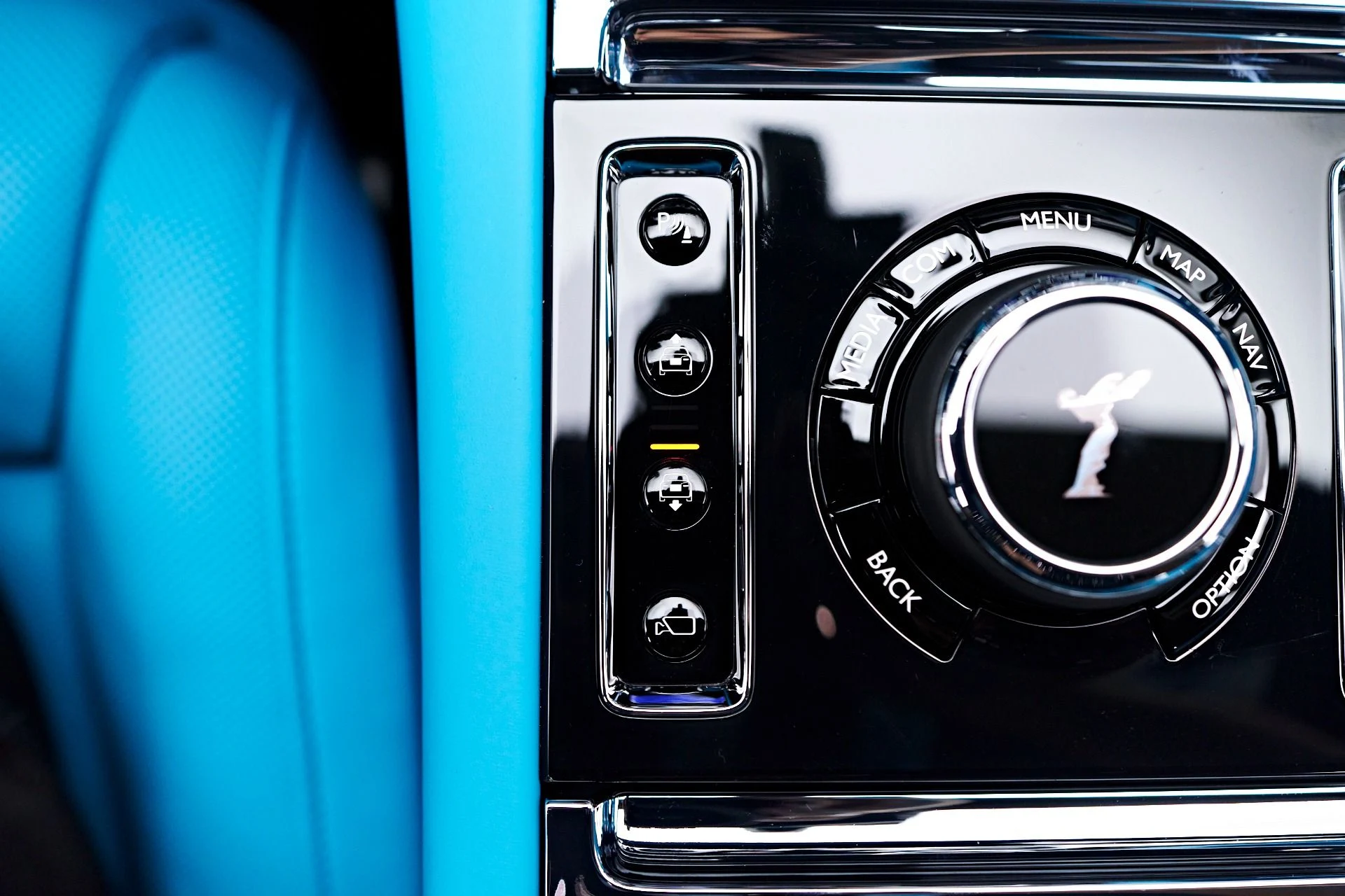 mph081_1674090620_Used_2024_Rolls_Royce_Ghost_Base_1755131984_9b6bea269a