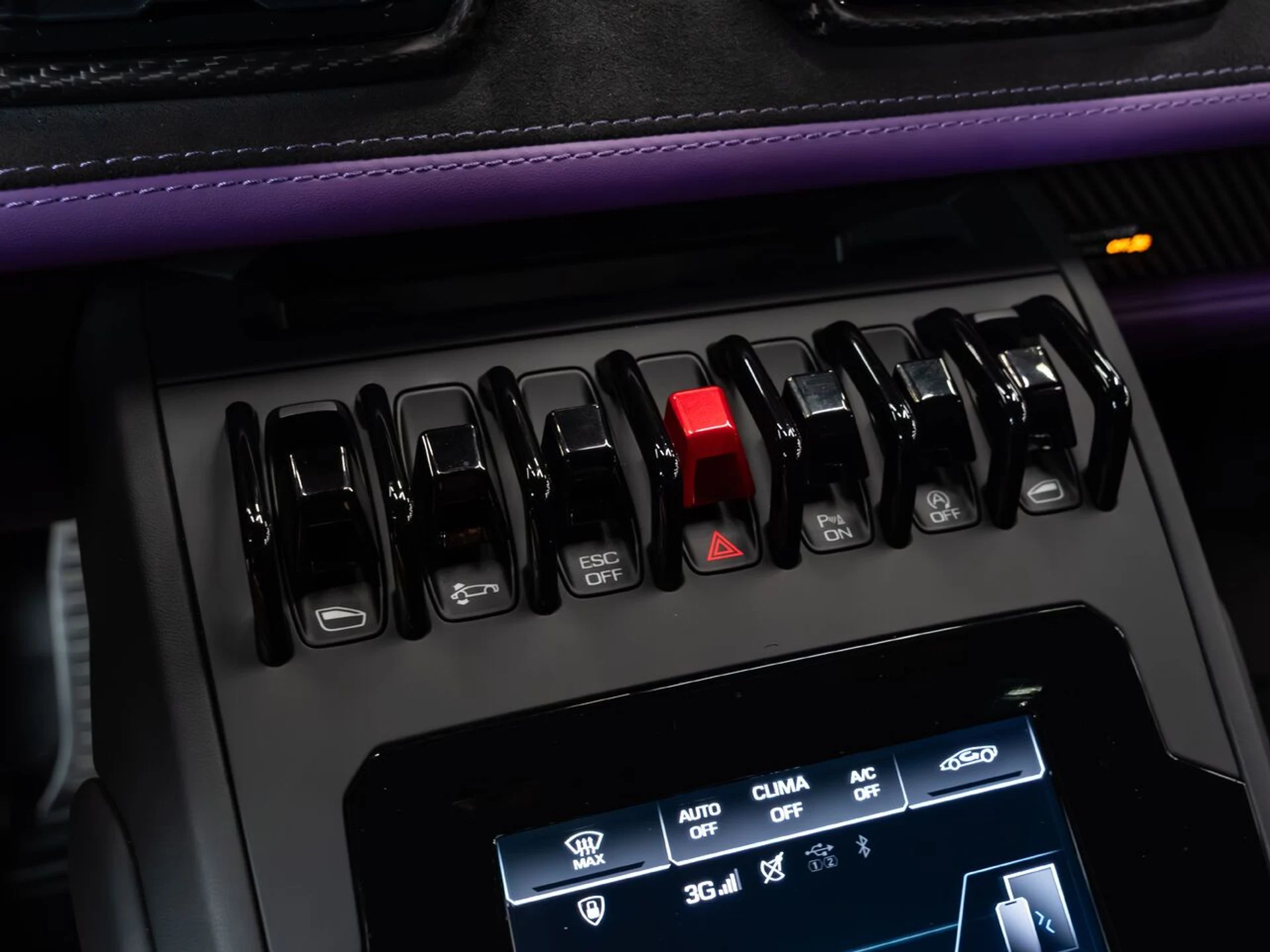 mph081_1725569204_lamborghini_huracan_tecnica_2023_142f78811e