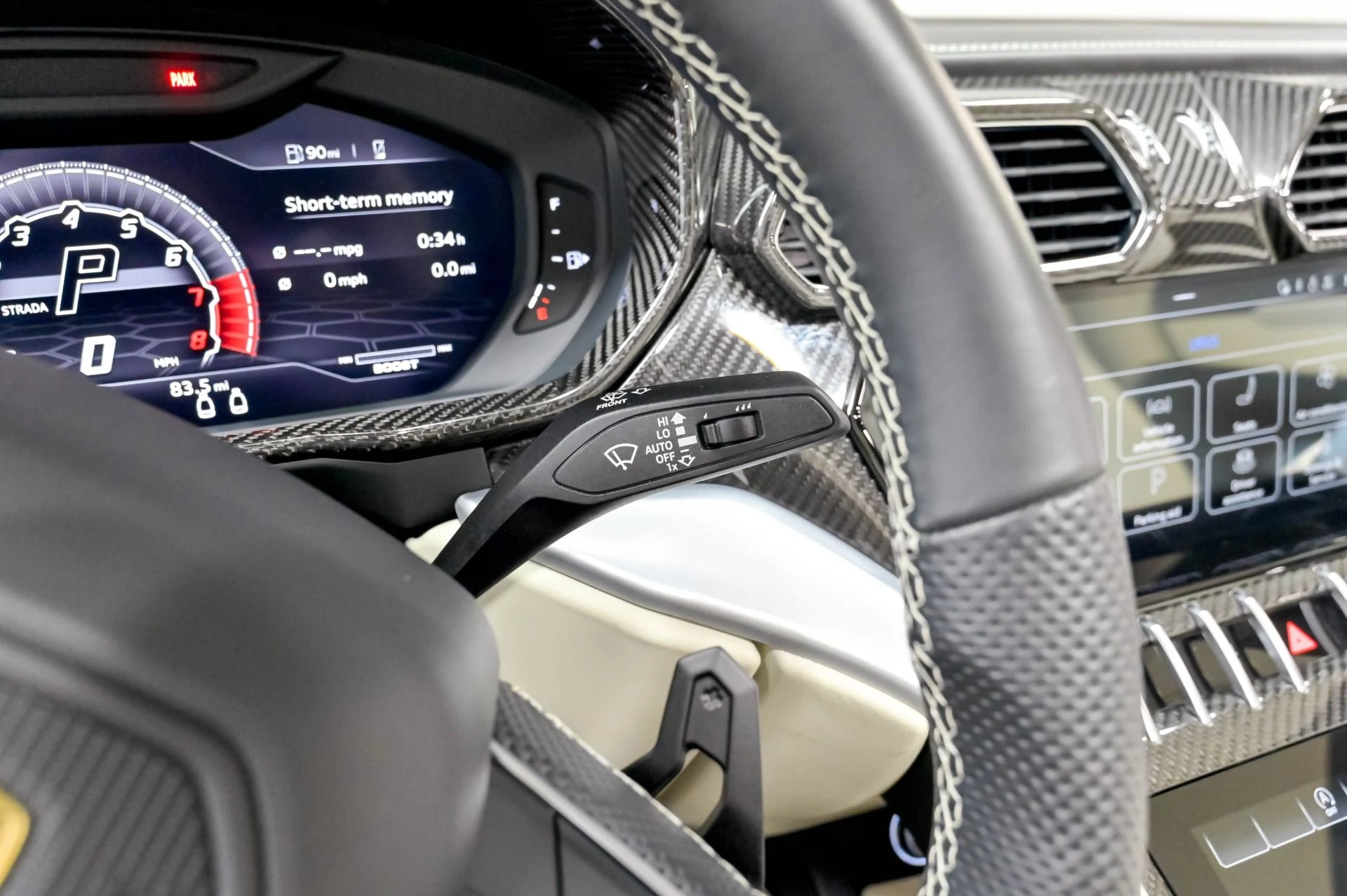 mph081_1886640422_Used_2020_Lamborghini_Urus_1778528583_ba872e5c9b