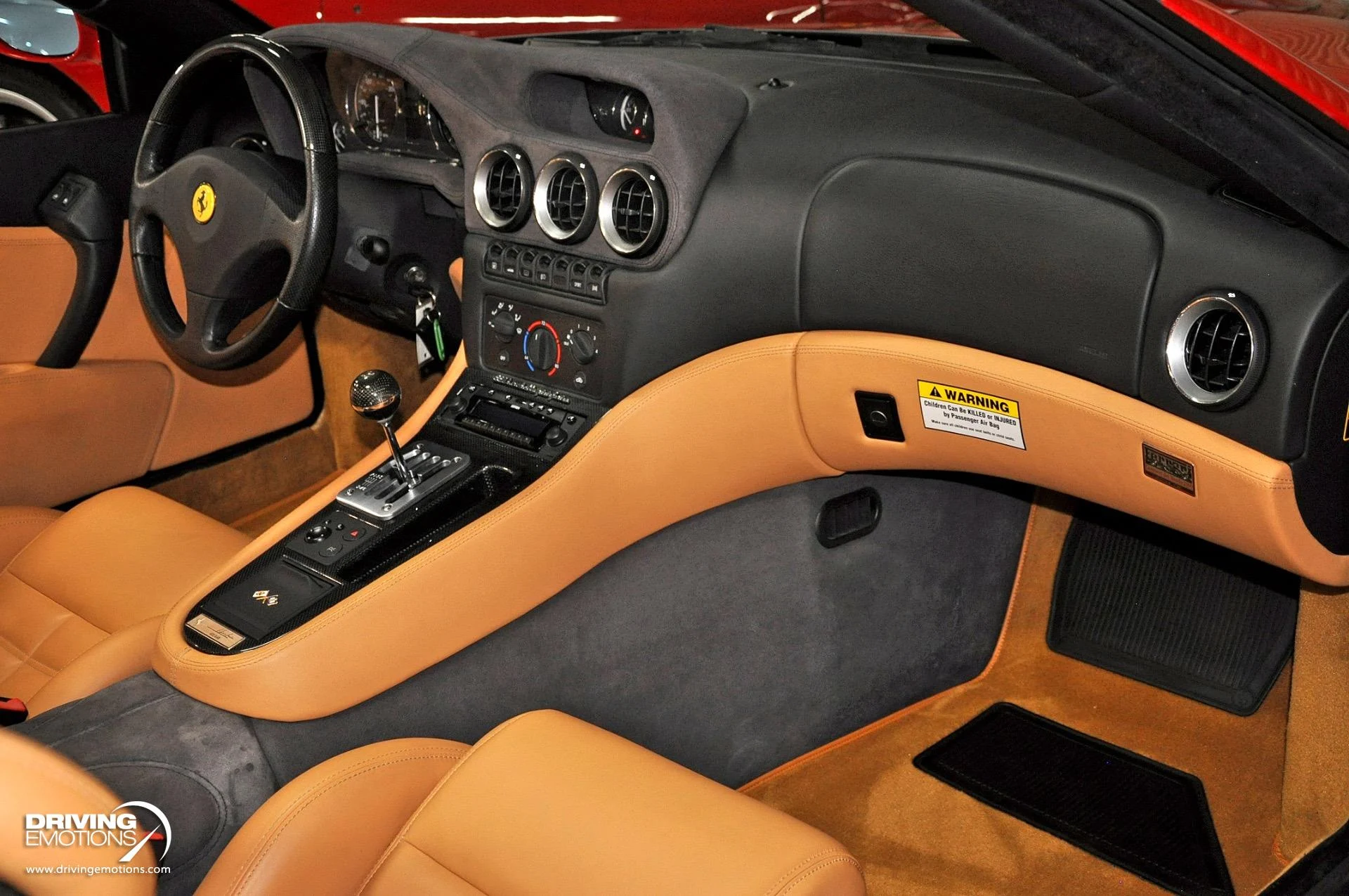 mph081_1948923437_437_p82_l_a8bb8c5672