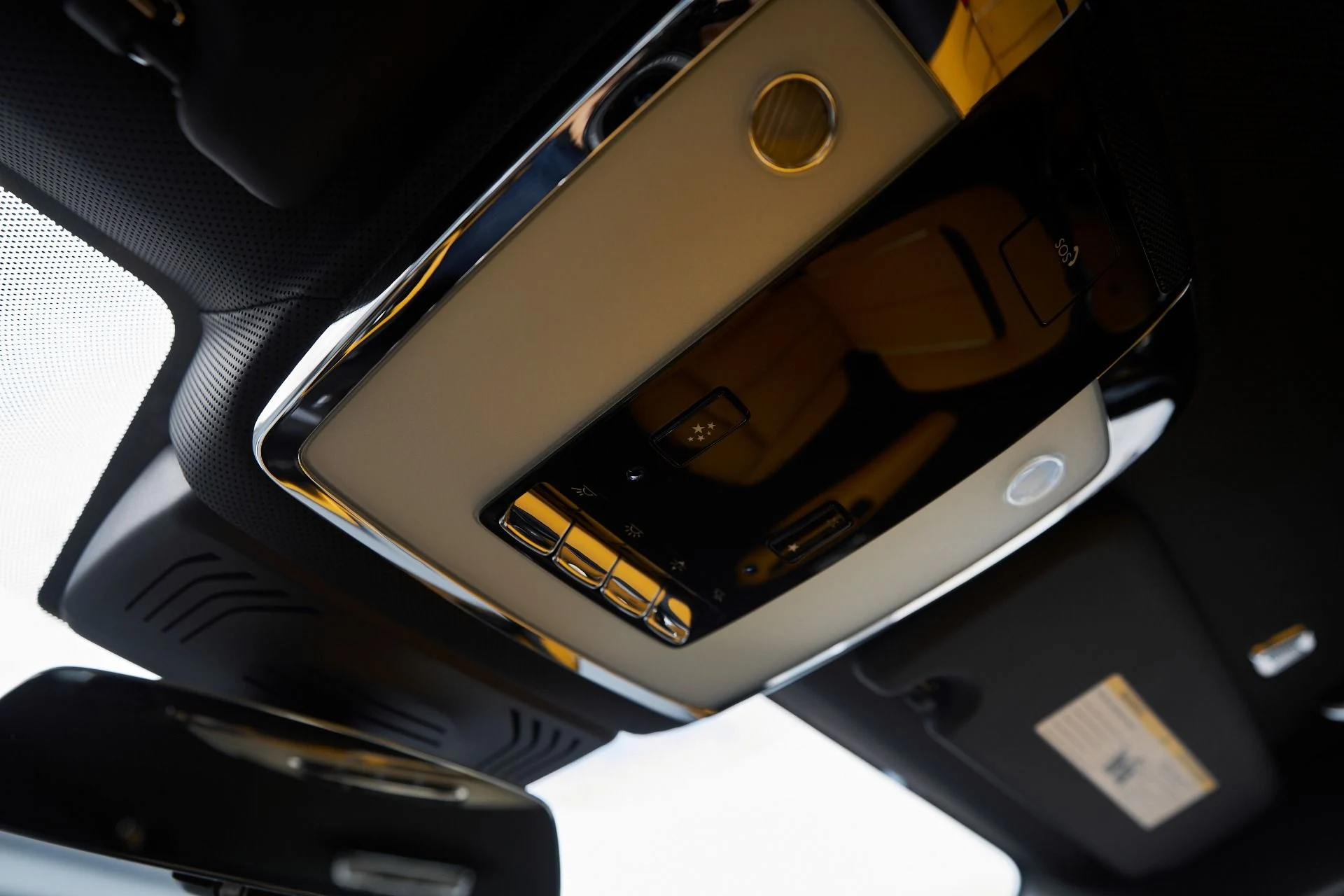 mph081_1969935968_Used_2025_Rolls_Royce_Ghost_Black_Badge_1763167889_47b18f0ad7