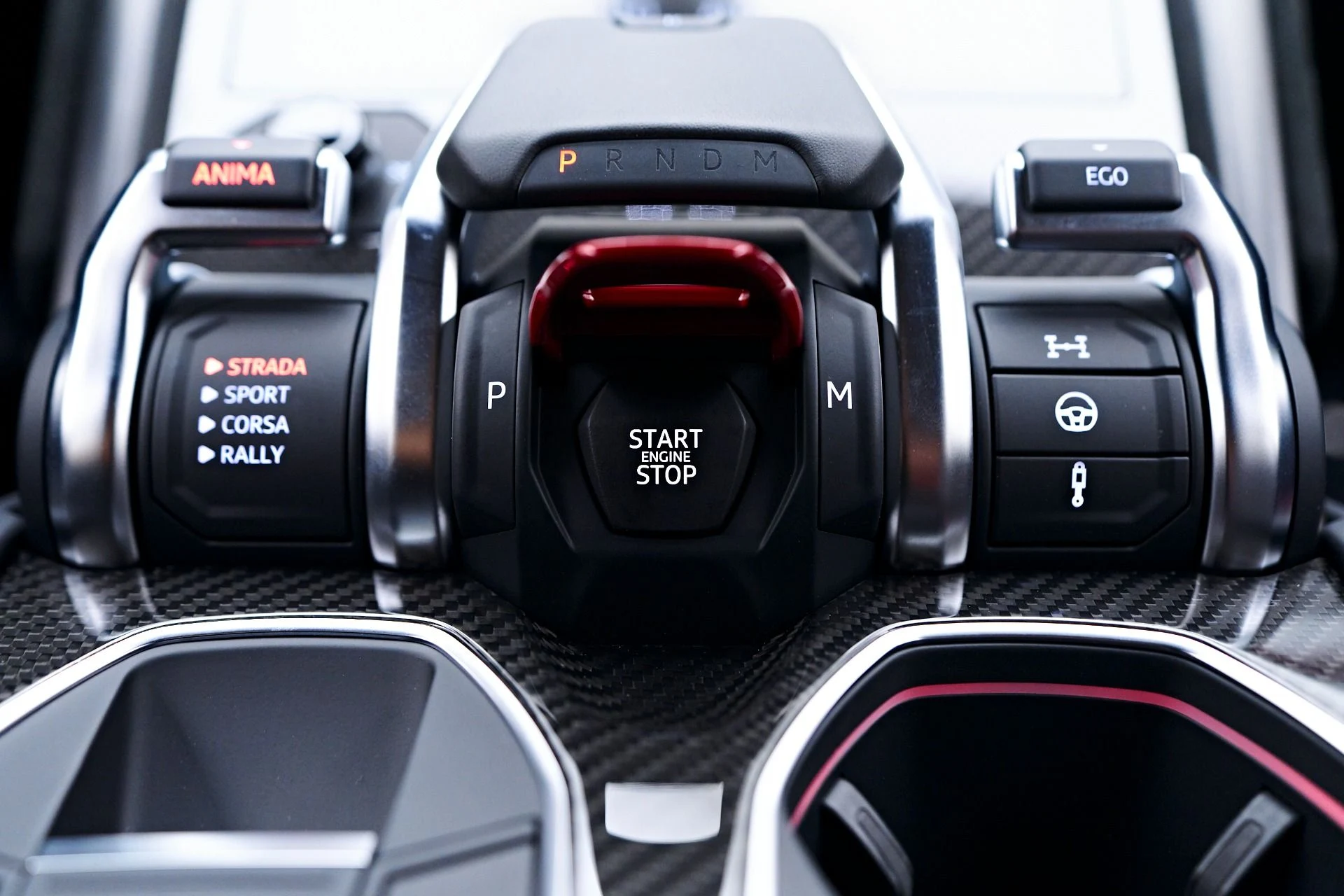 mph081_2180765989_Used_2024_Lamborghini_Urus_Performante_1751408326_b67946a5a5