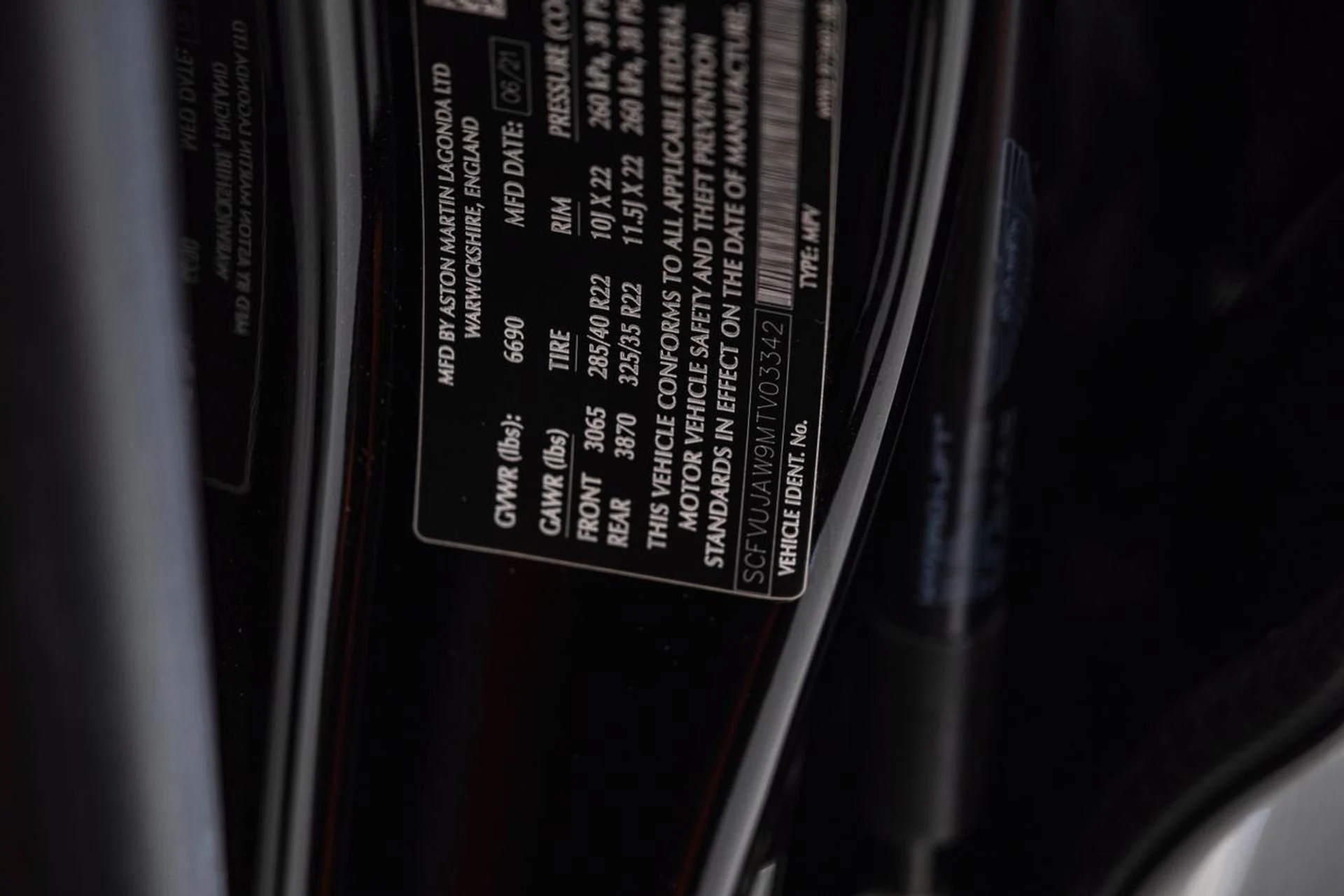 mph081_2246217671_75729ece109f482a99467439dc29075f_271f29cd18