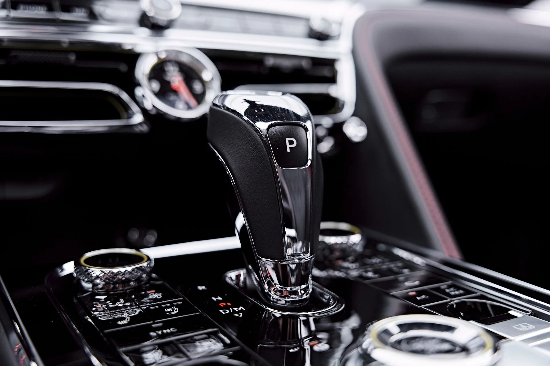 mph081_2278681125_Used_2022_Bentley_Flying_Spur_V8_1786412593_84135038bc