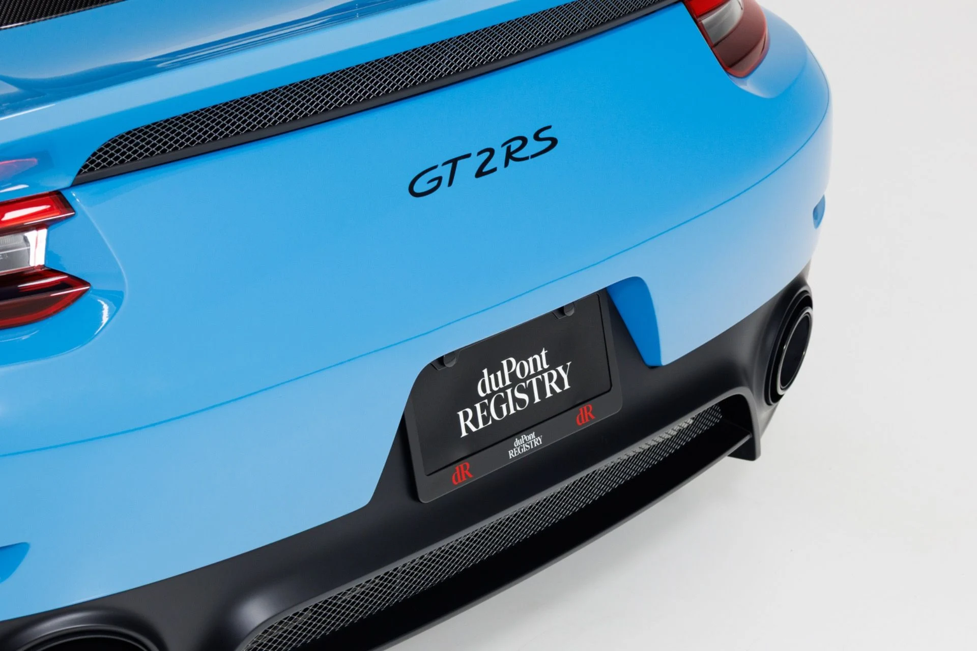 mph081_2344397278_Used_2019_Porsche_911_GT_2_RS_1792013928_2ad27e9370