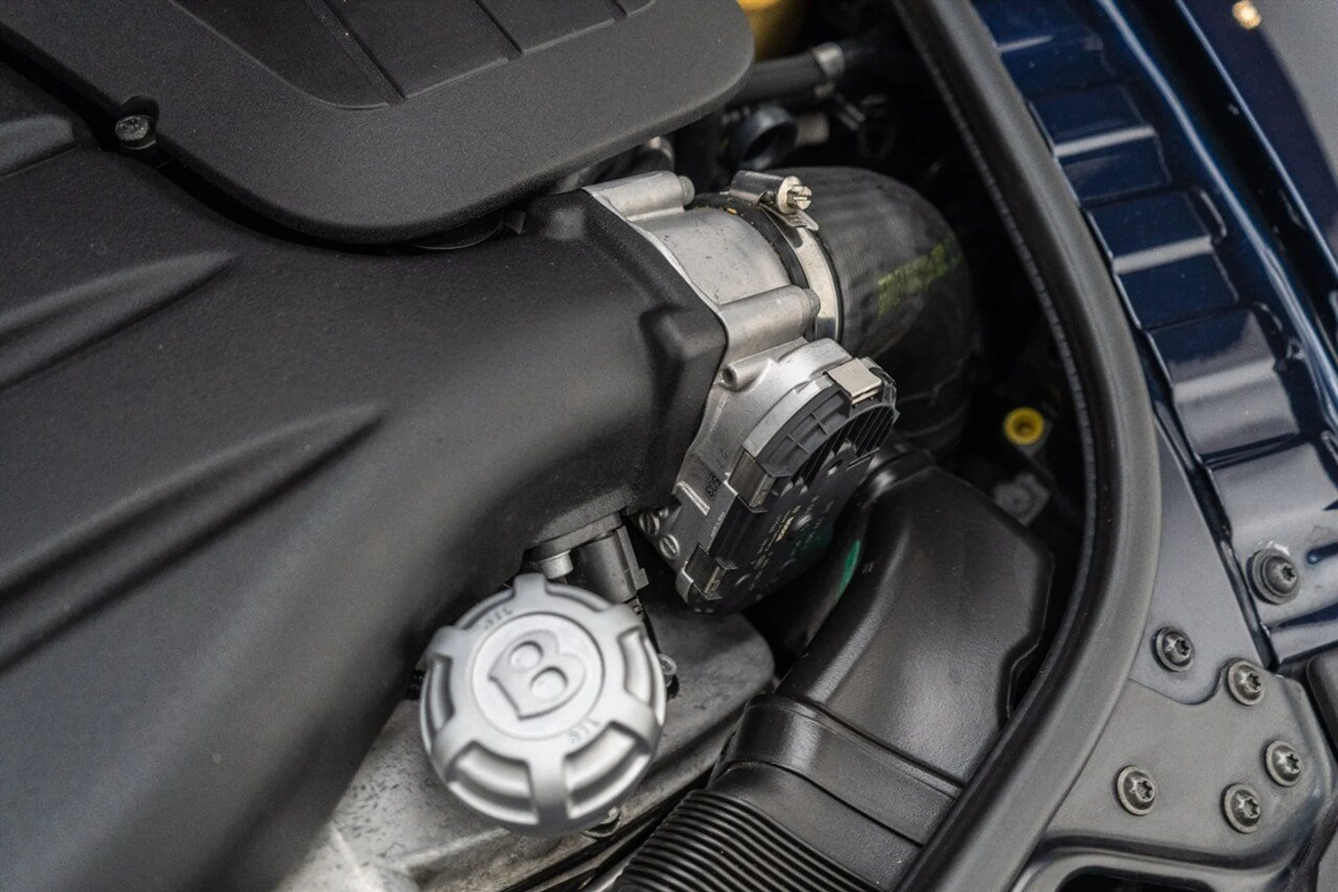 mph081_2414288246_0de74d8d77_1280_9a79c00d20