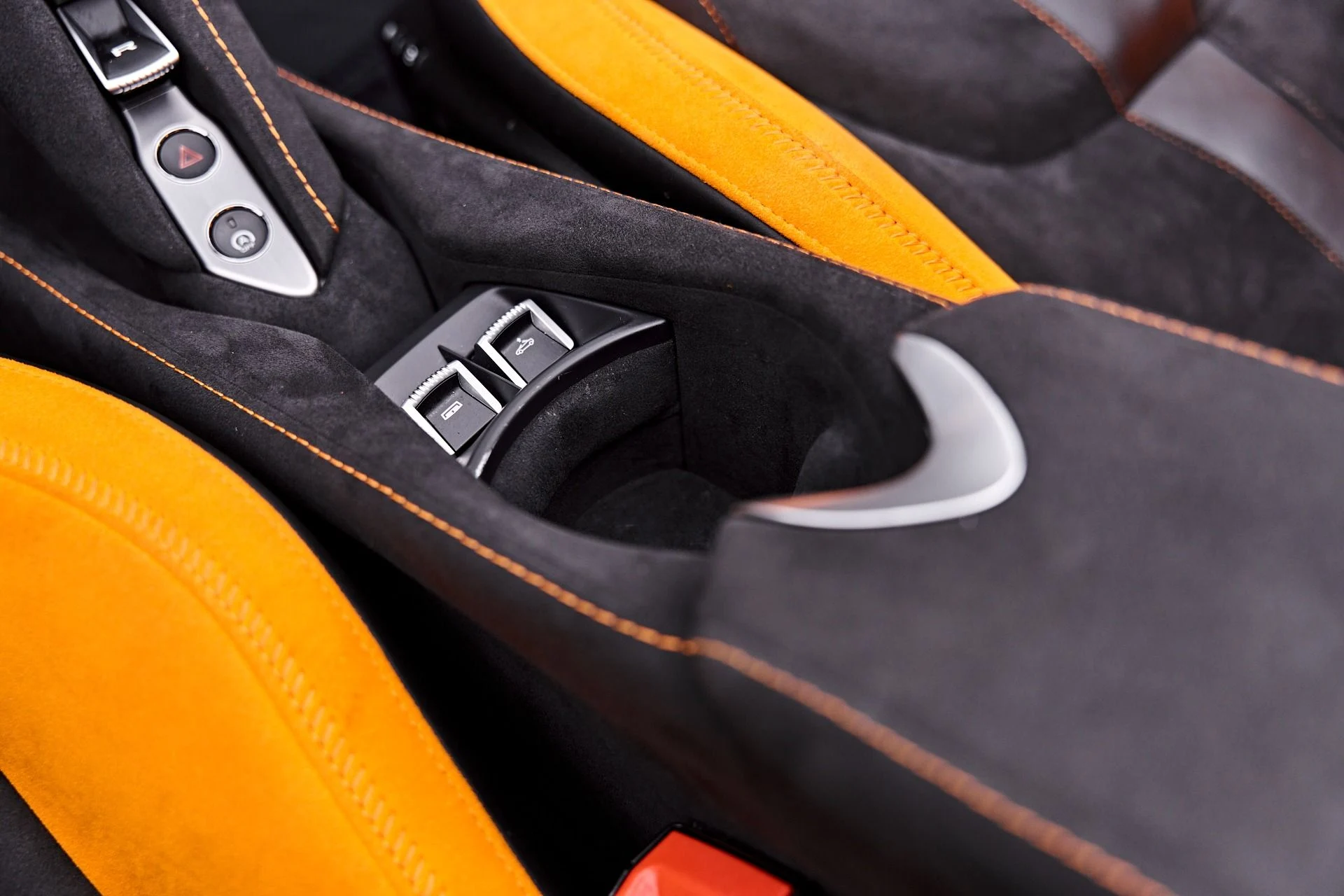 mph081_2462566973_Used_2025_Mc_Laren_750_S_1786993968_e2c8485cce