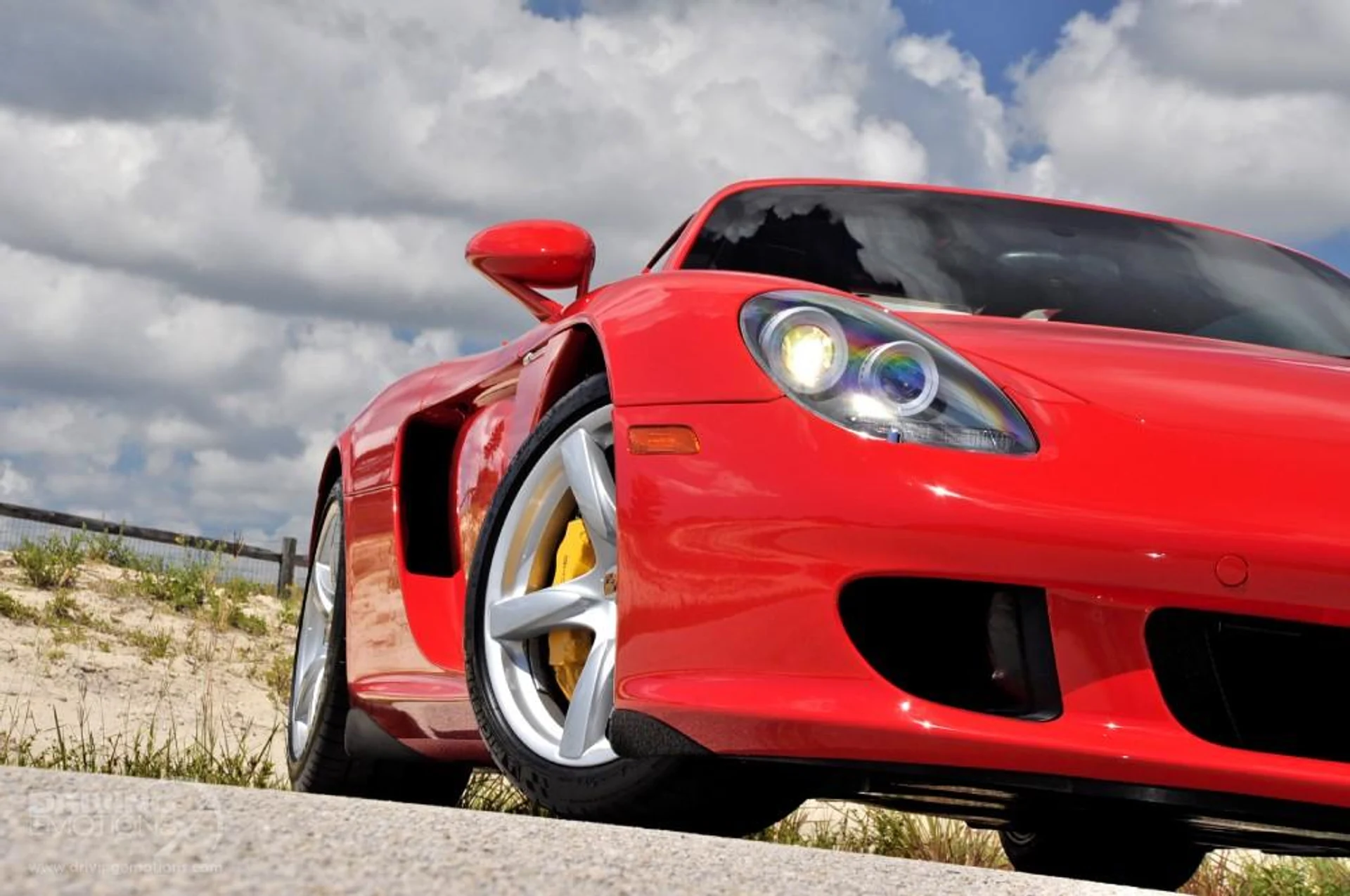 mph081_2495417941_186_p82_l_4289c4d3de