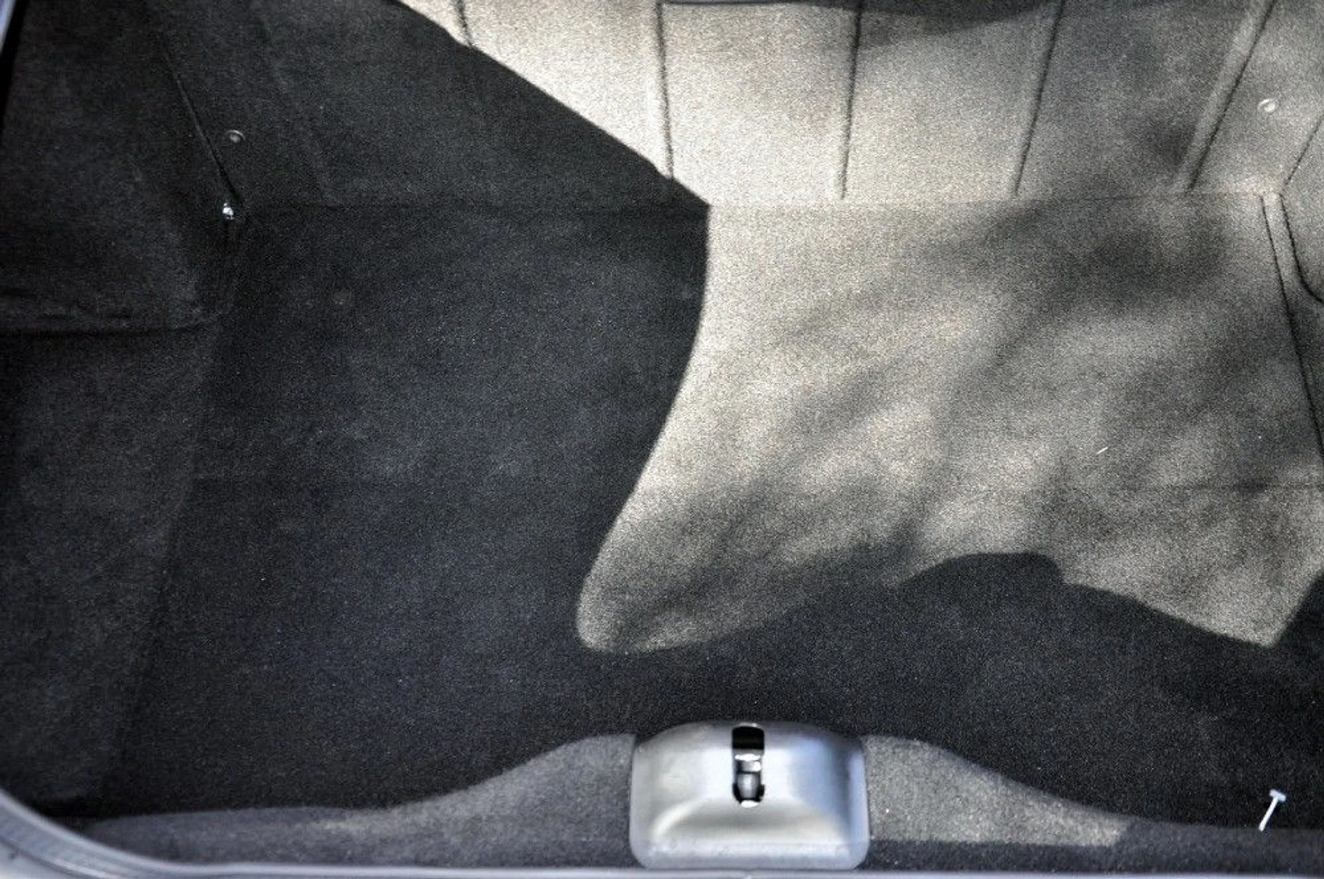 mph081_2647105979_13_p82_l_01b9a7e198