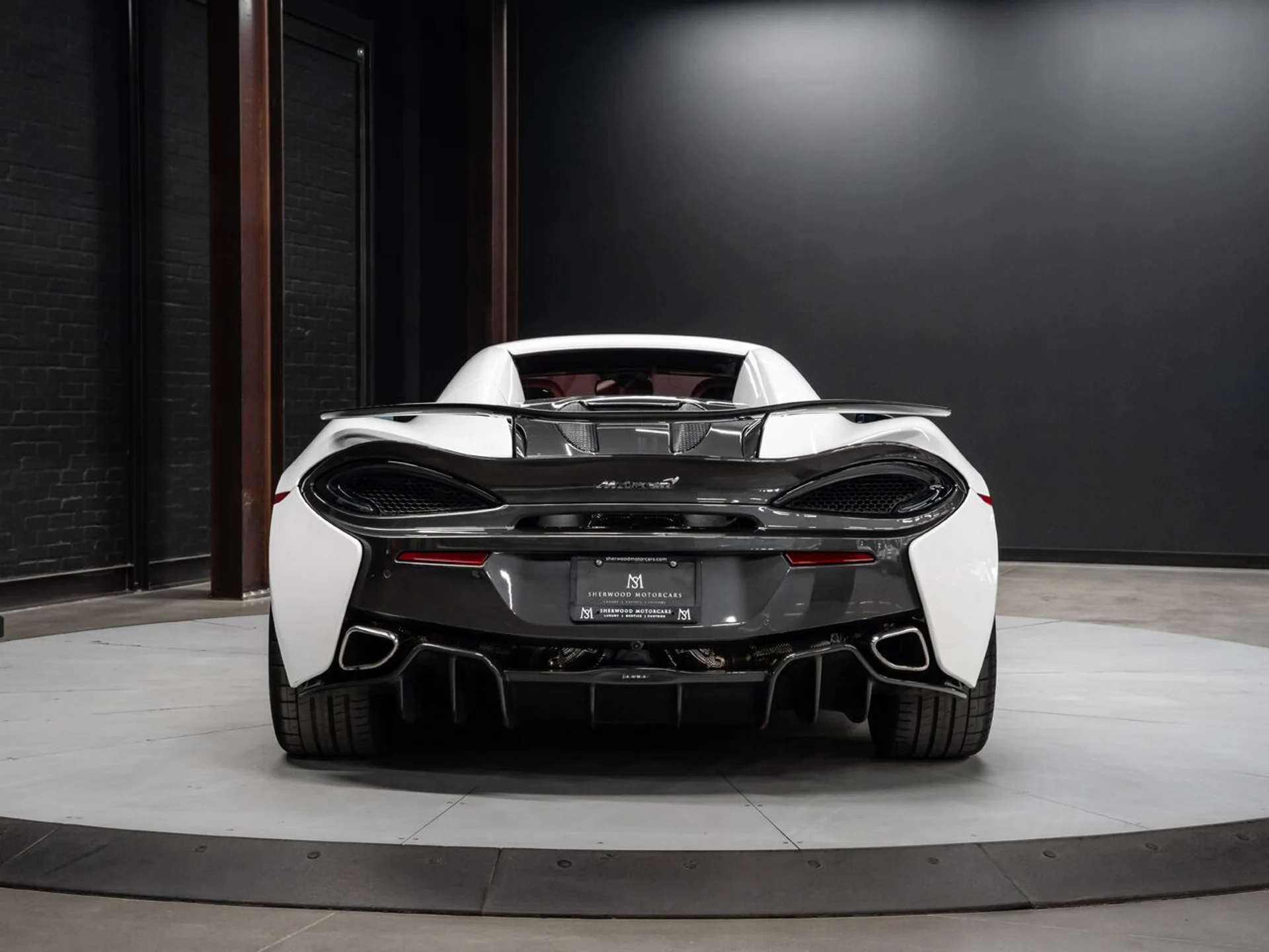 mph081_2675769316_mclaren_570s_2019_7f221a0cdf