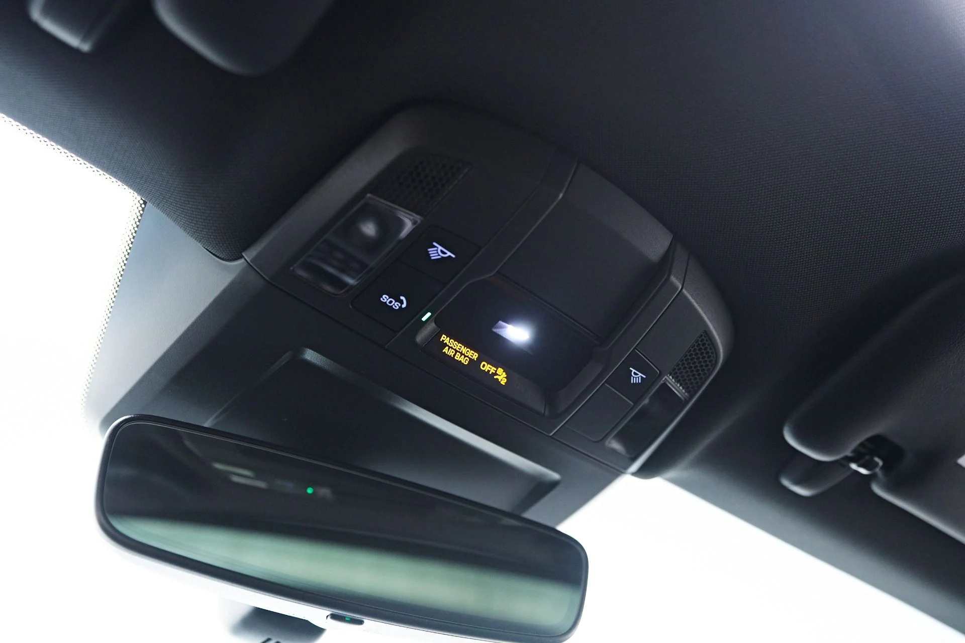 mph081_2723015245_Used_2024_Porsche_911_Carrera_4_GTS_1753409003_cd3f1053f3