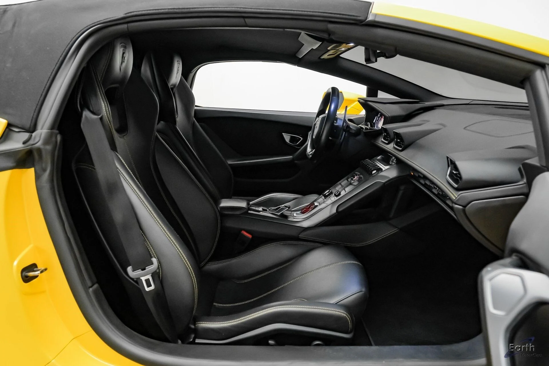 mph081_2734793408_5647927c2e681337c089de786a4863cax_5dcebcaa73