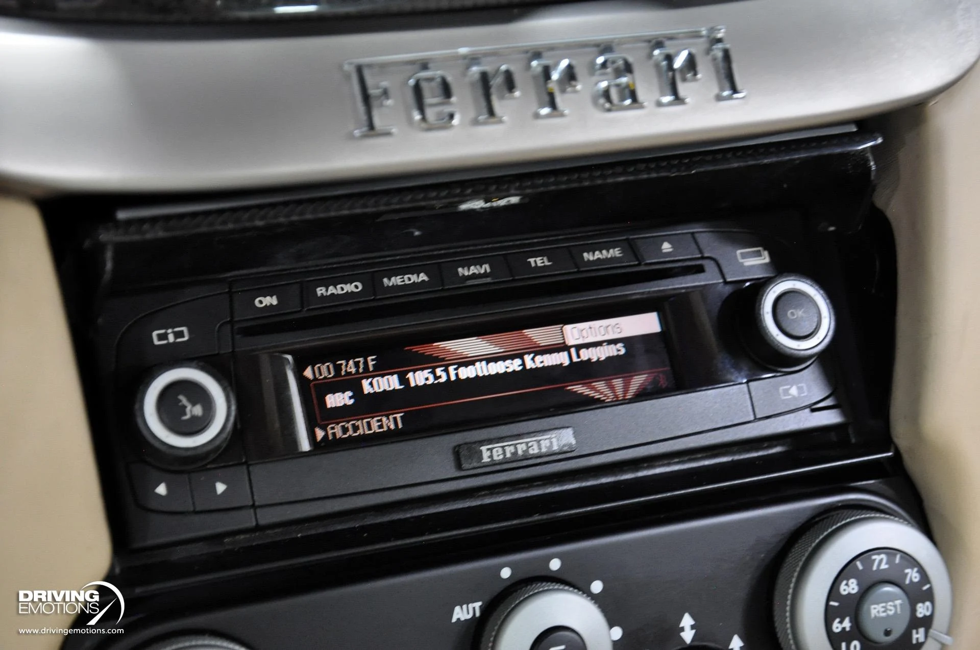 mph081_2745419541_867_p82_l_0efe145401