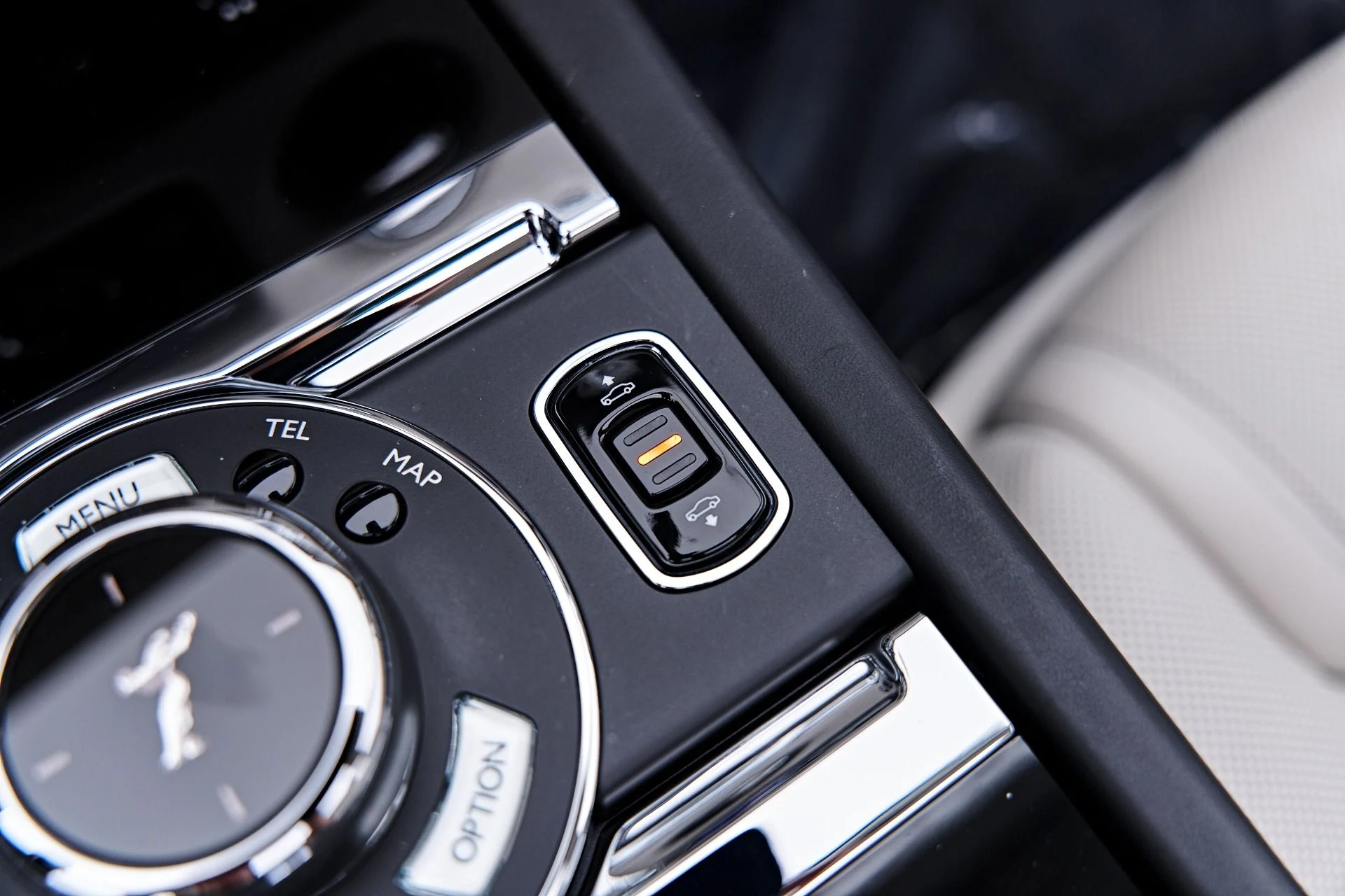 mph081_2752150631_Used_2016_Rolls_Royce_Ghost_Base_1791333097_67996c0e6c