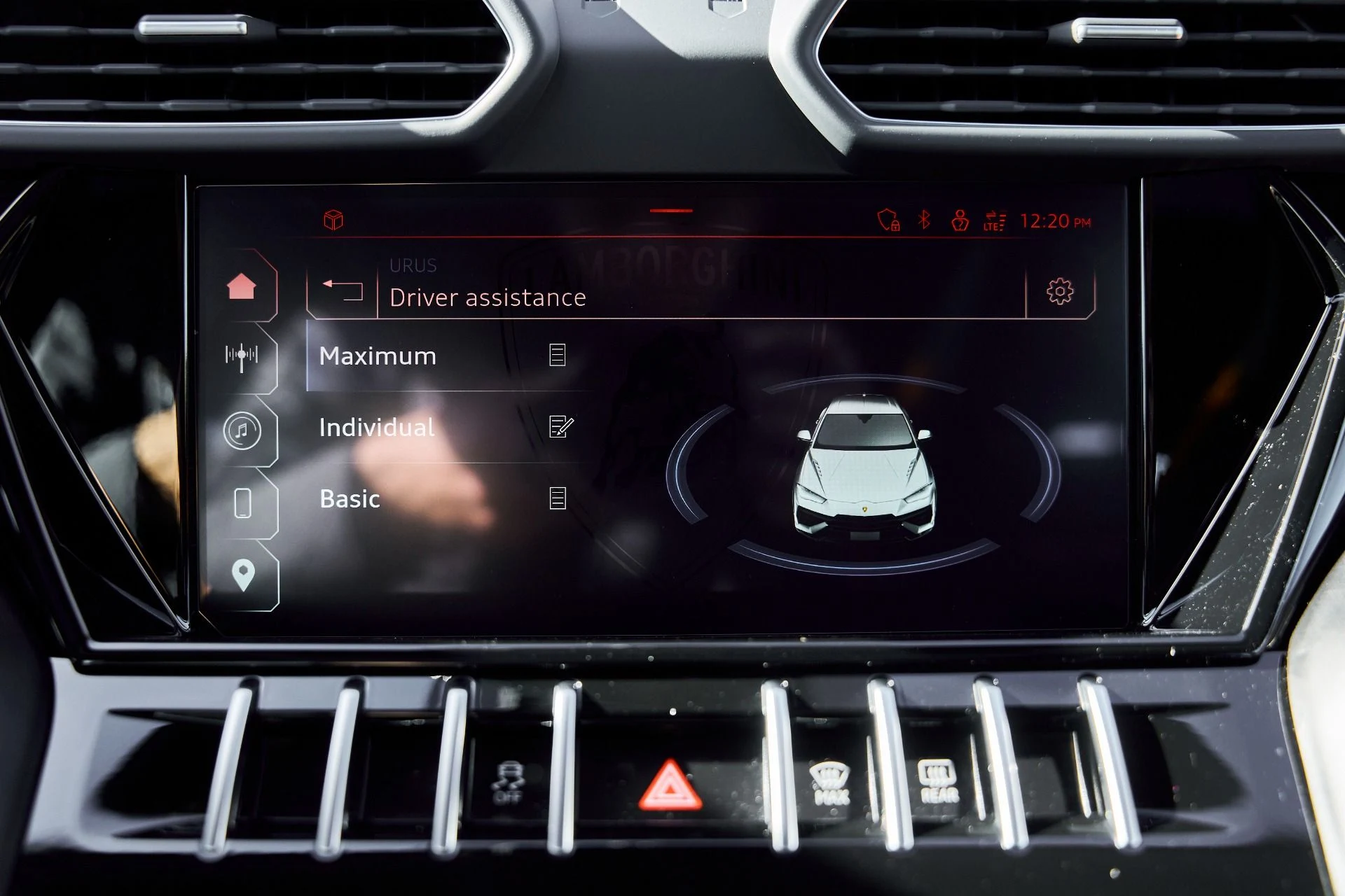 mph081_2759995133_Used_2024_Lamborghini_Urus_S_1768962009_9125f29219