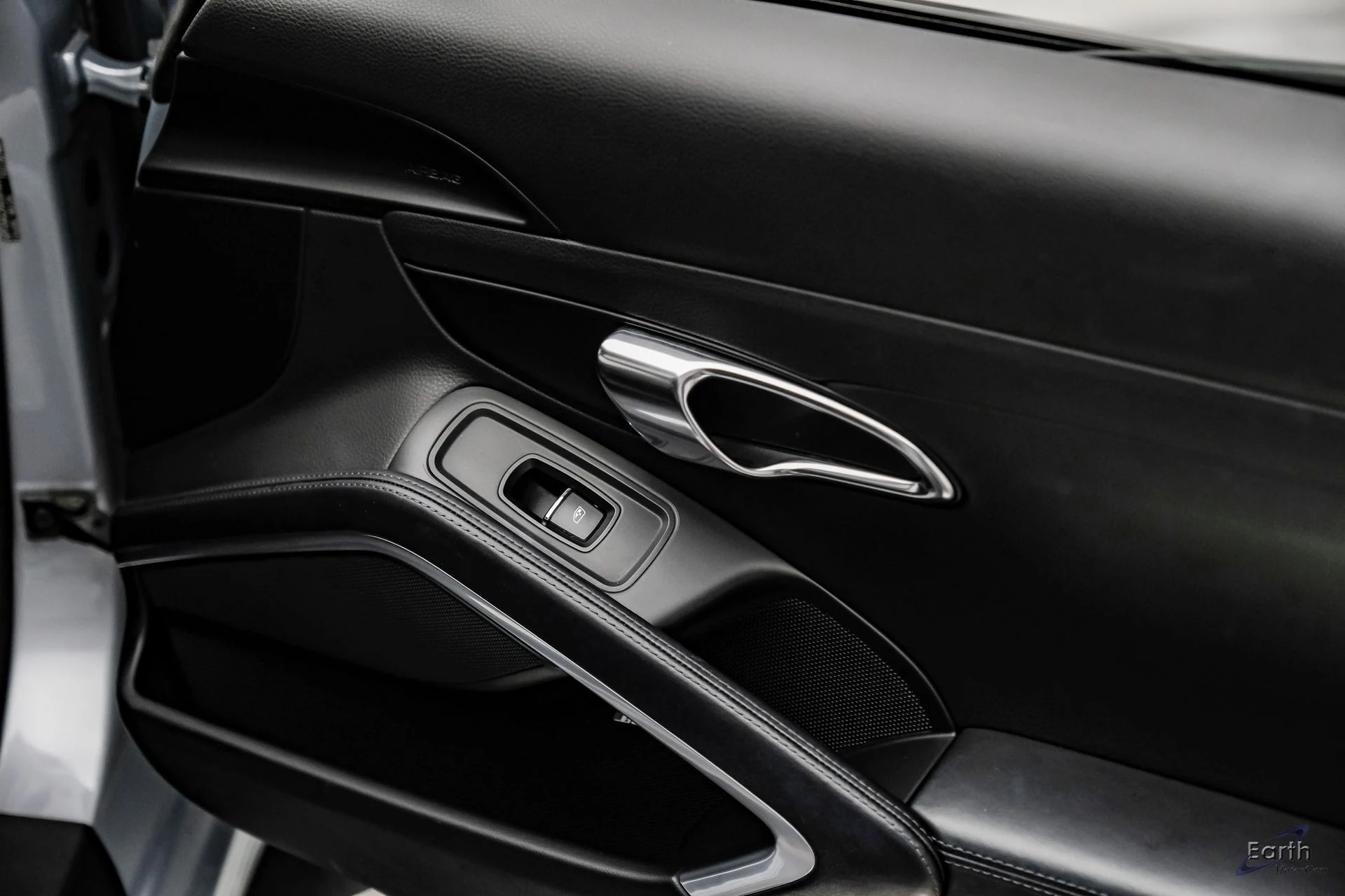 mph081_2853433448_d05987618799a632c37f56aa31bd58fcx_b695766373