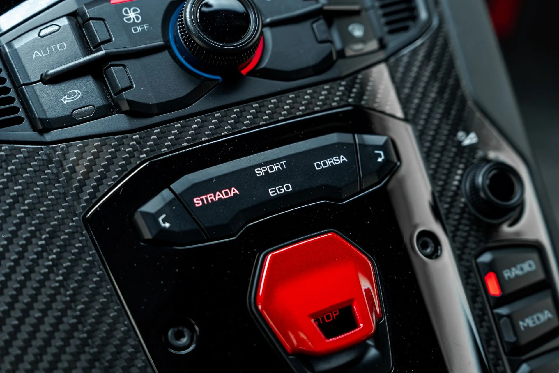 mph081_297015173_Used_2019_Lamborghini_Aventador_LP_770_4_SVJ_1789598609_23d058d299