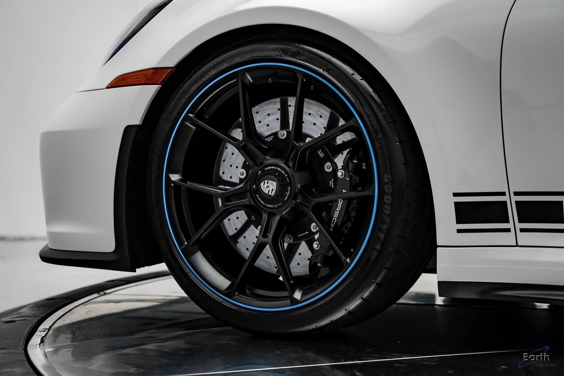 mph081_306786476_a886bea0706fc09f8b5612b2f2a92219x_dafe66ee6a