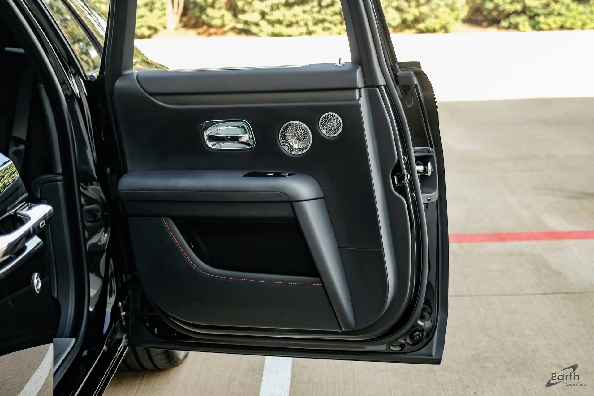 mph081_3130601543_9ec4392a82c9ee26dcbf0f2251145250x_545a845a9c