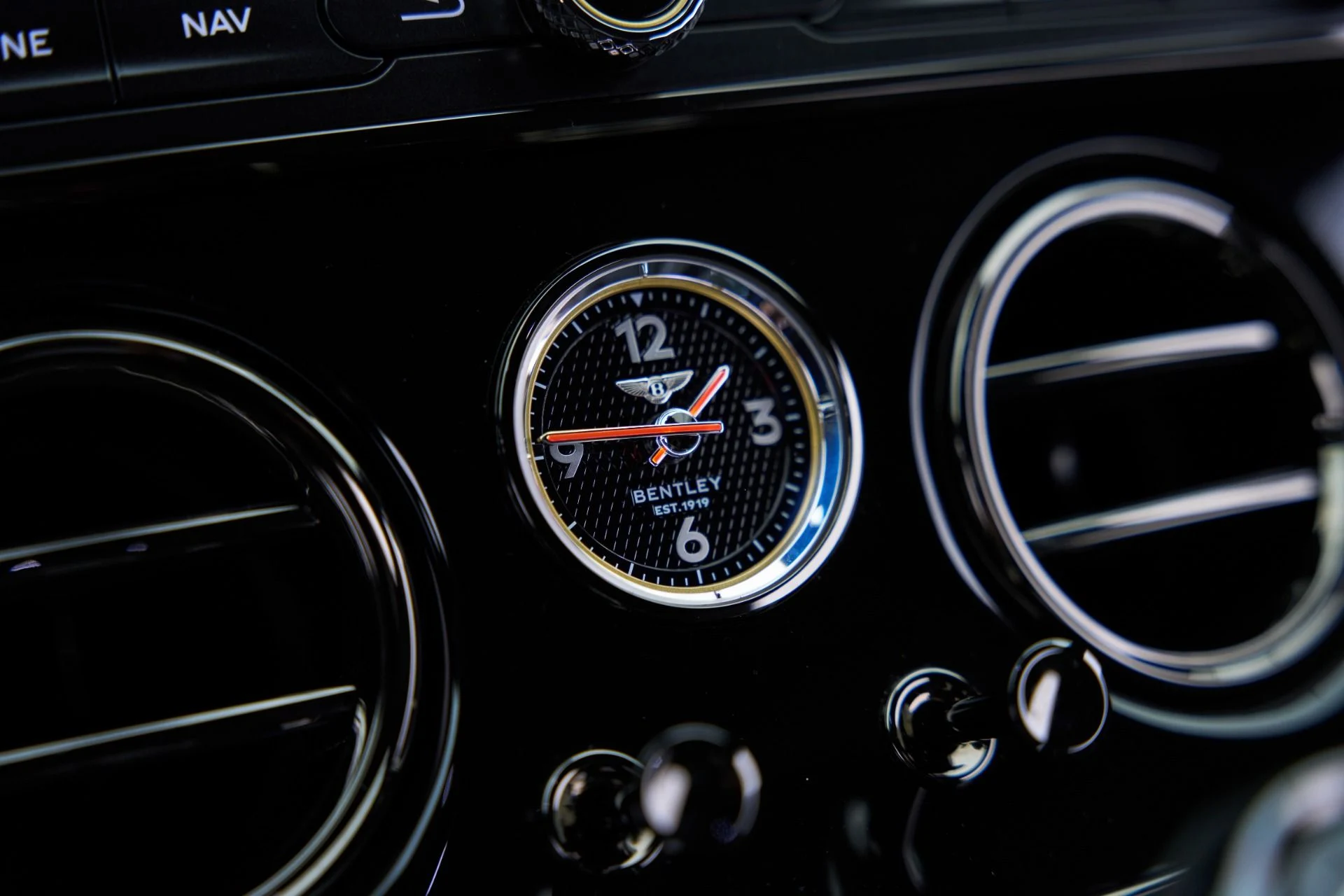 mph081_3181349117_Used_2025_Bentley_Continental_GT_Speed_1793210803_52344cb6a4