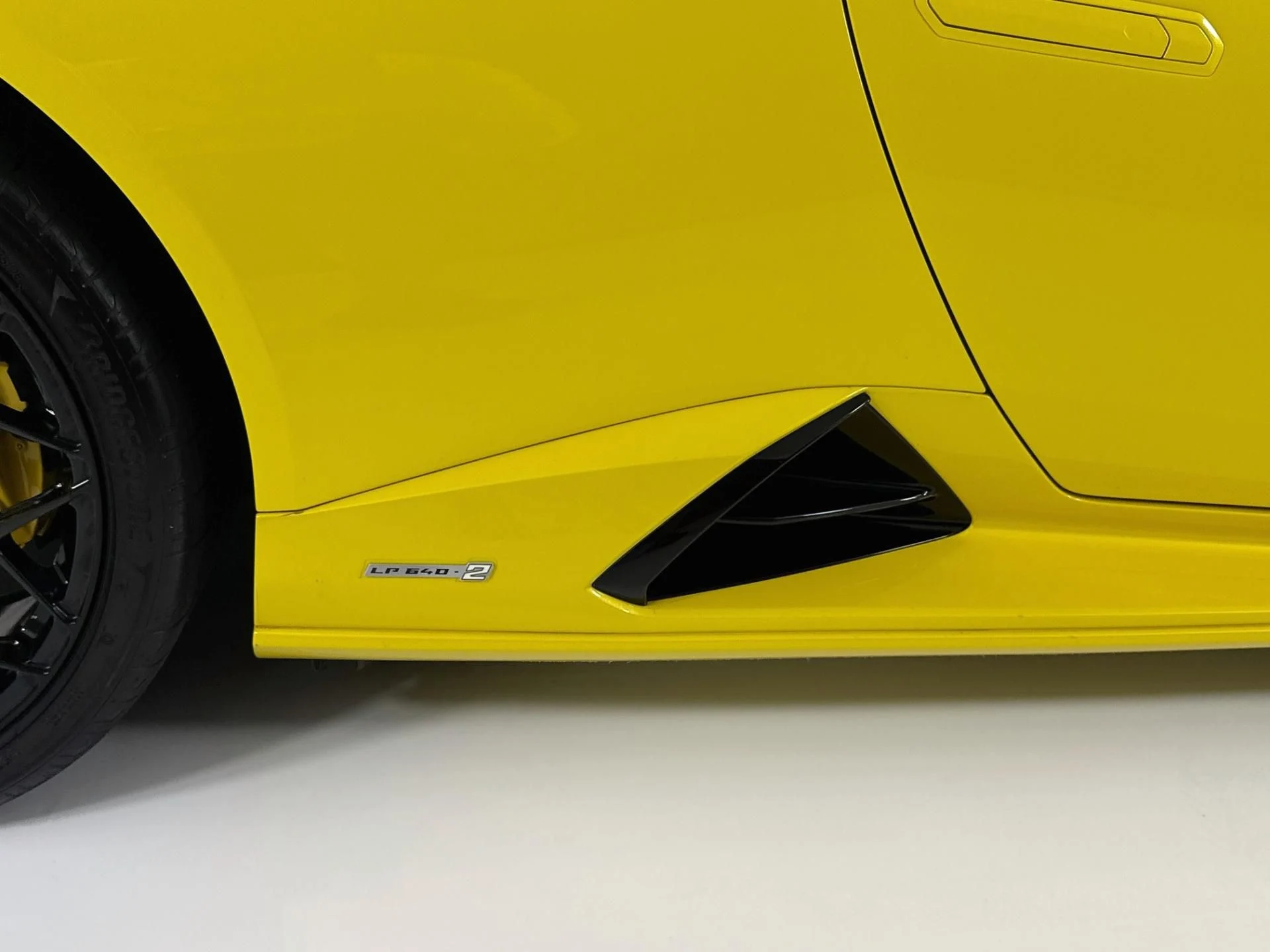 mph081_3205360306_Used_2023_Lamborghini_Huracan_Tecnica_1793401558_0dd37c73cb