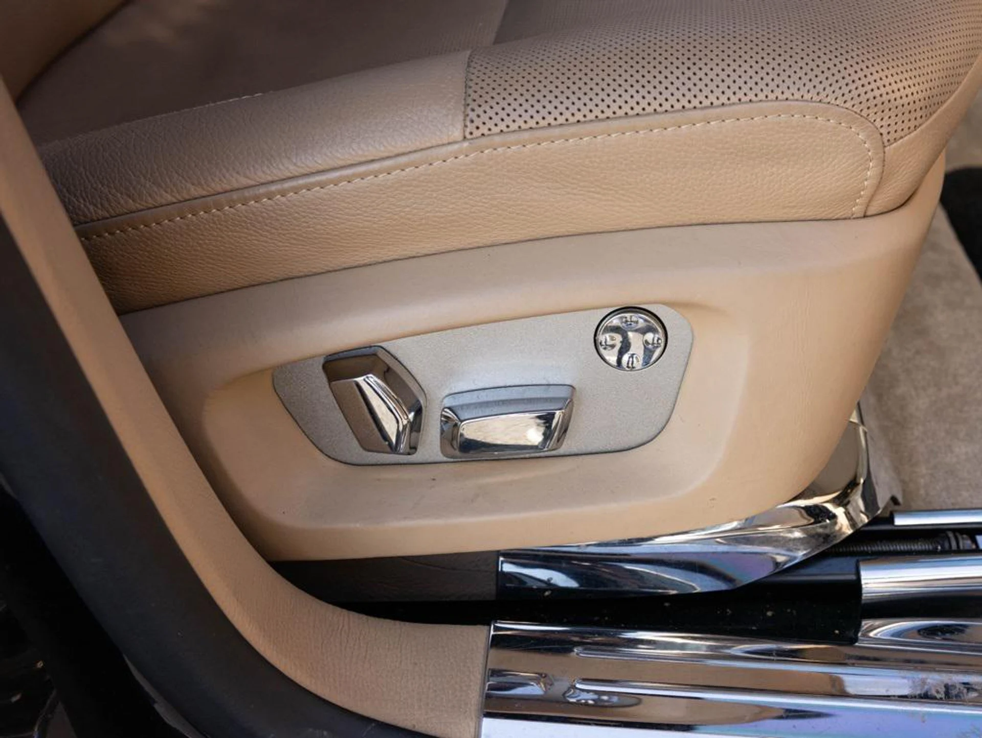 mph081_3226050588_481787351_6944232b4f23a11bfcaf557a_936c90f523